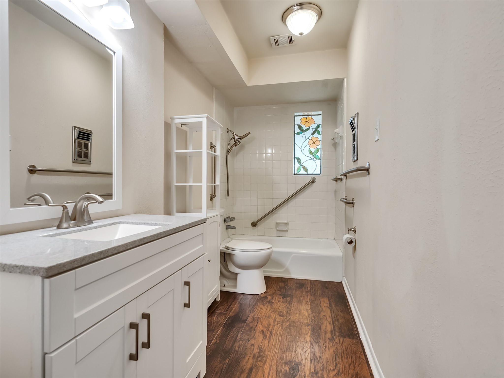 7814 Knob Hill Avenue Property Photo 19