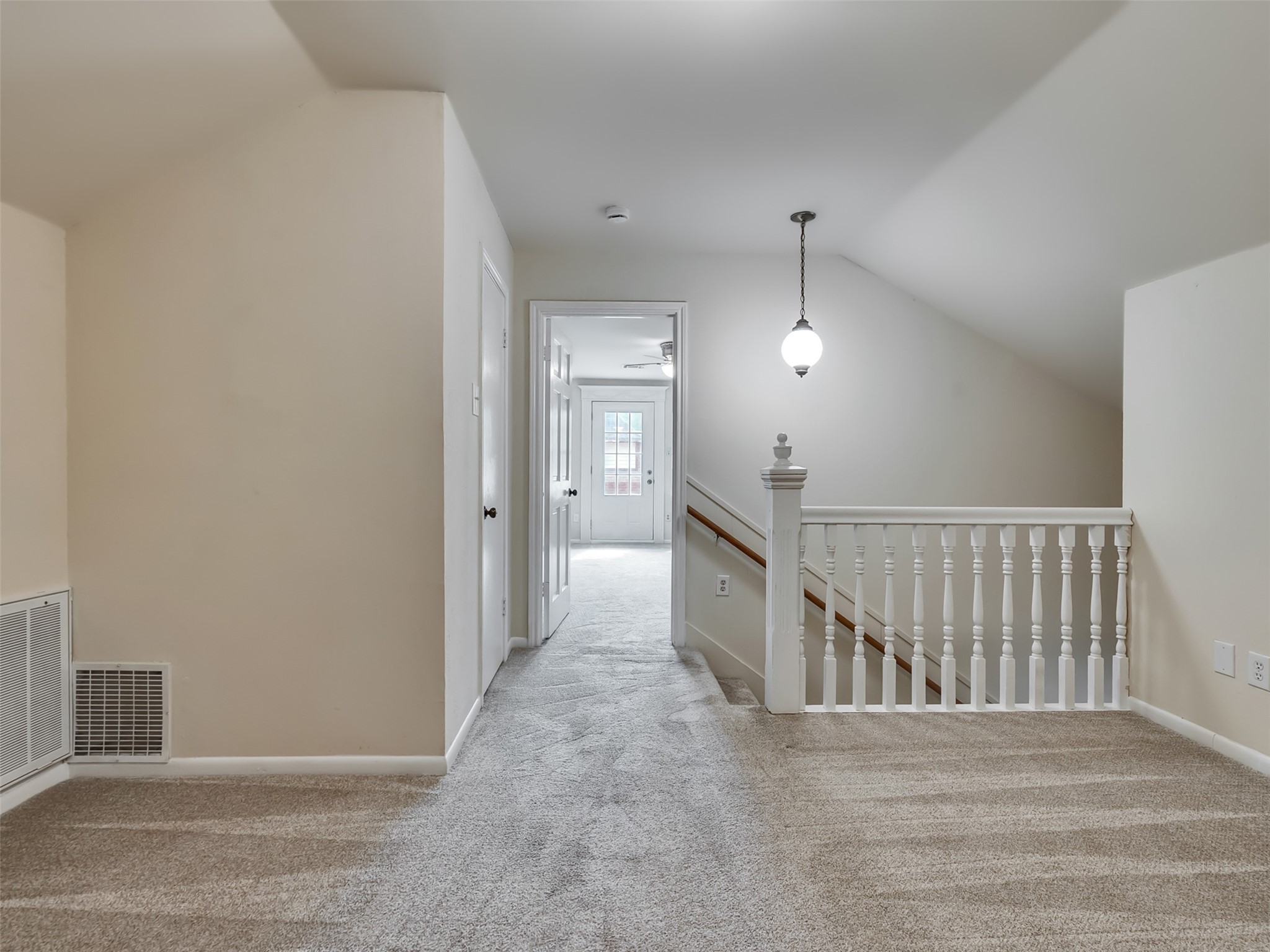 7814 Knob Hill Avenue Property Photo 28