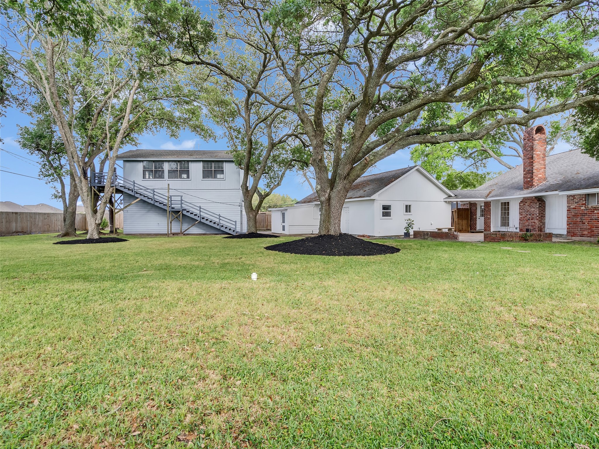 7814 Knob Hill Avenue Property Photo 38