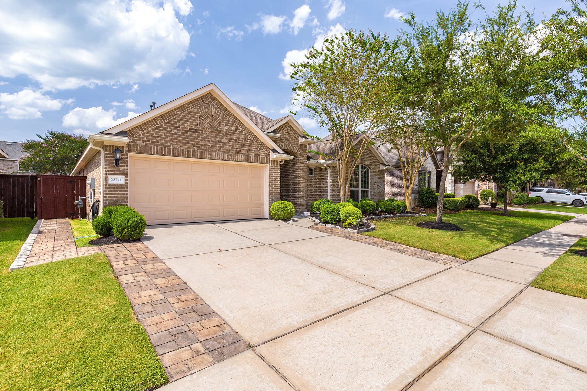22741 Whispering Timbers Way Property Photo 2
