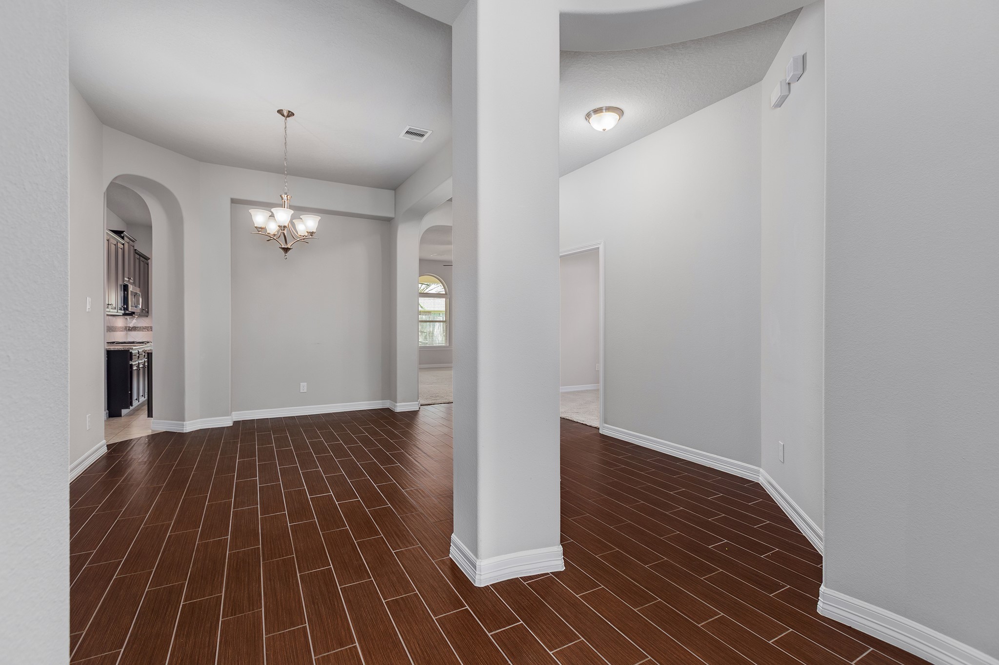 22741 Whispering Timbers Way Property Photo 5