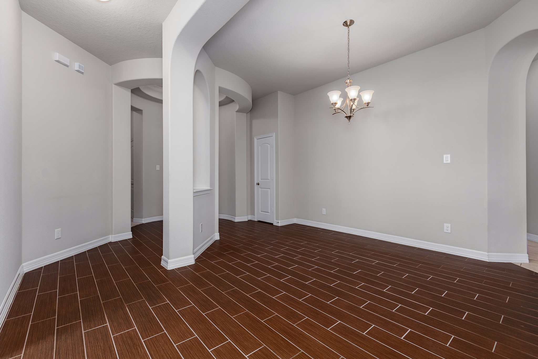 22741 Whispering Timbers Way Property Photo 7