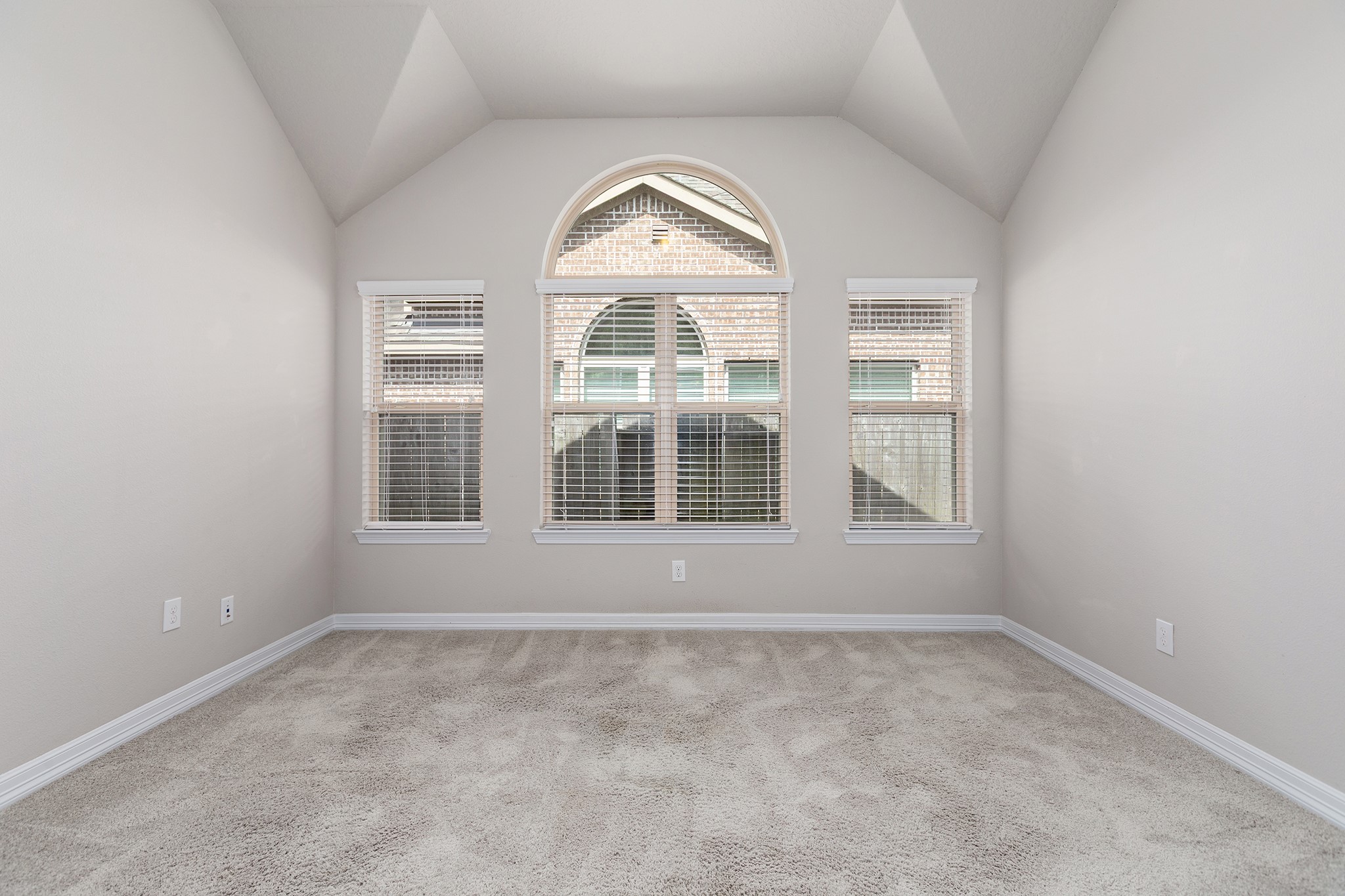 22741 Whispering Timbers Way Property Photo 11