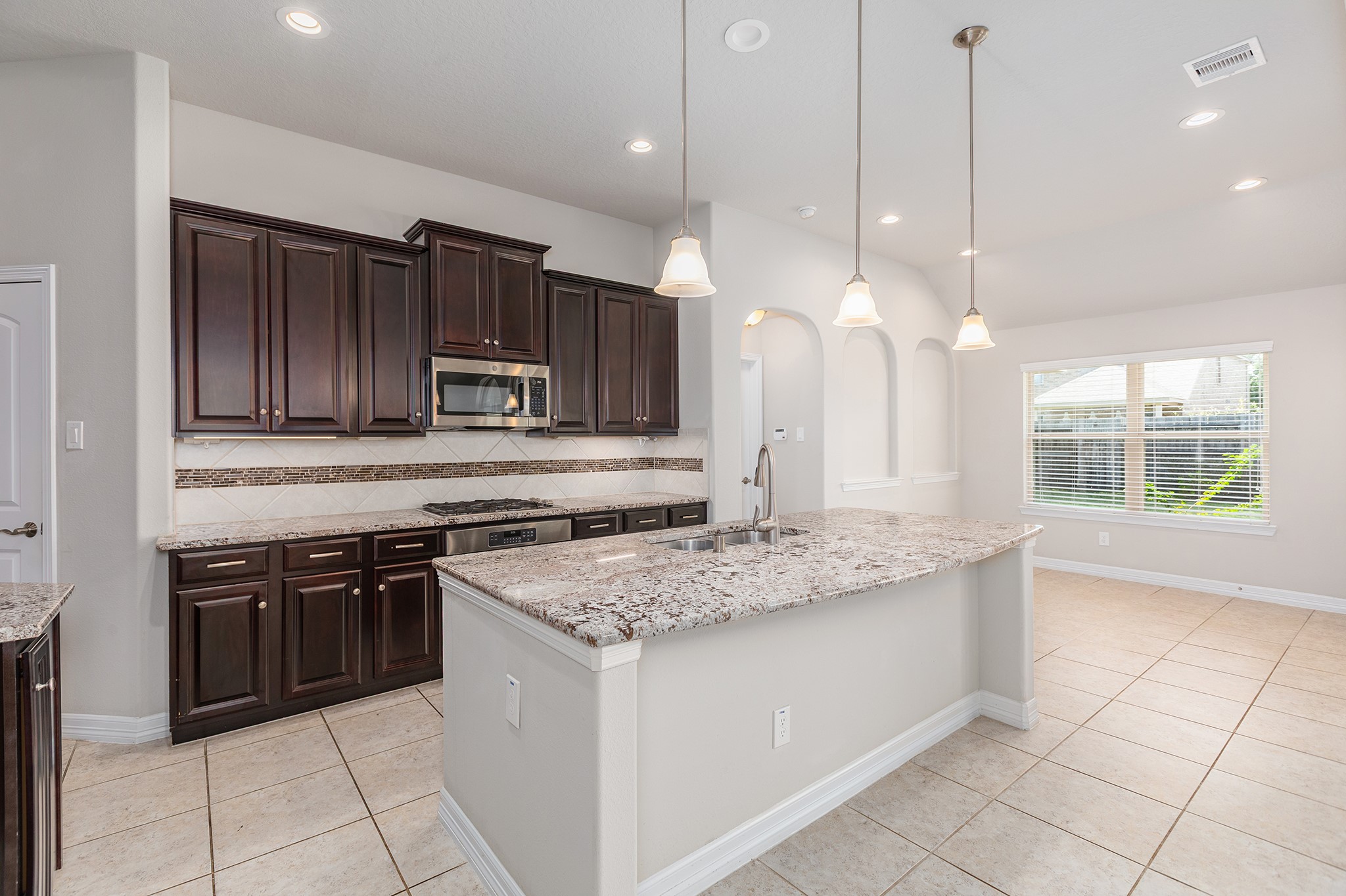 22741 Whispering Timbers Way Property Photo 17