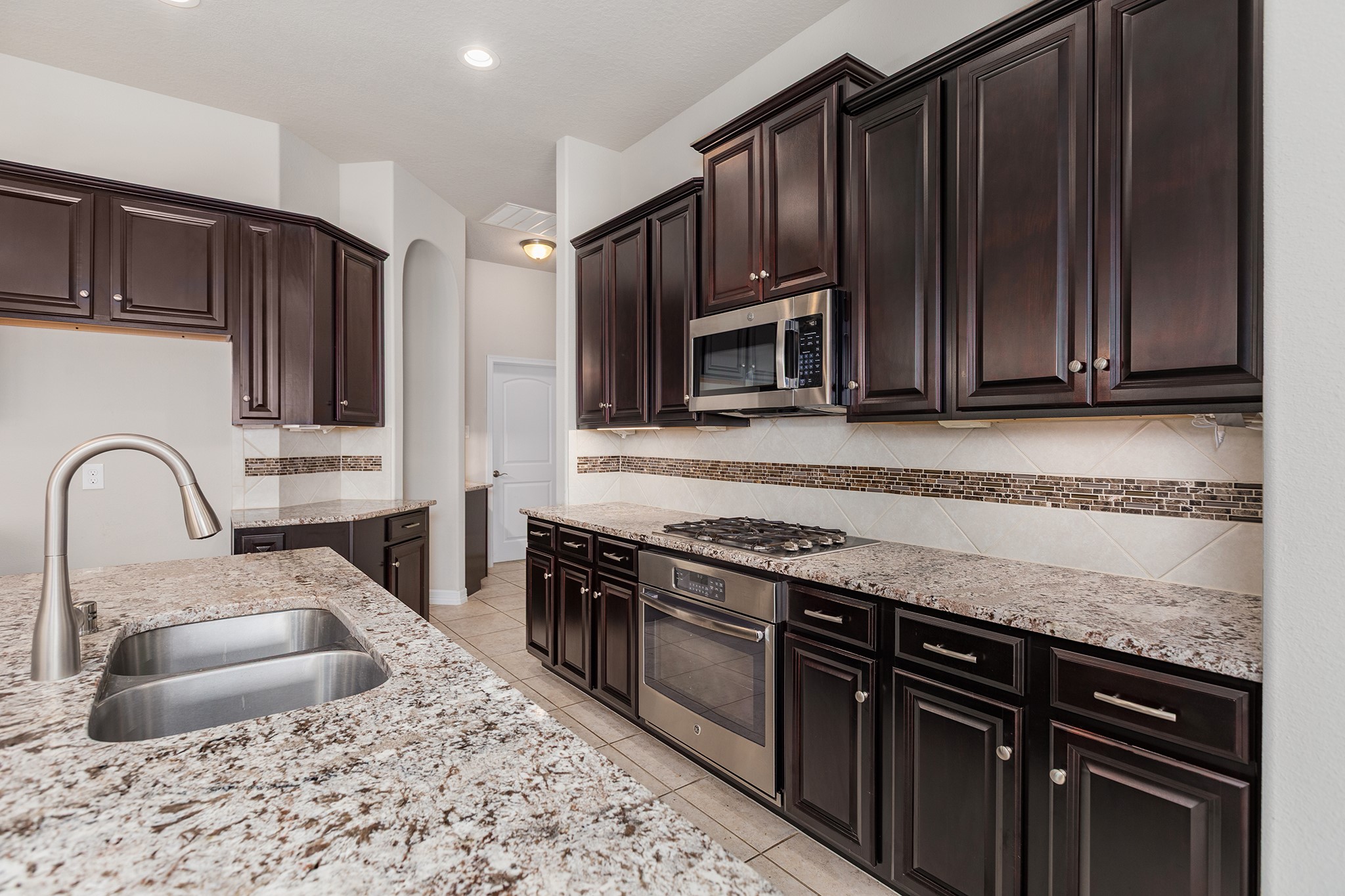 22741 Whispering Timbers Way Property Photo 19