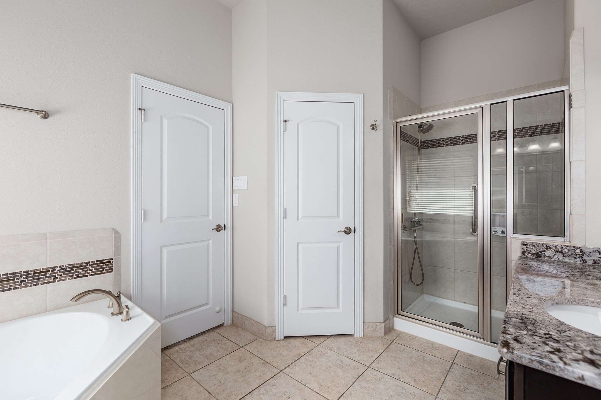 22741 Whispering Timbers Way Property Photo 26