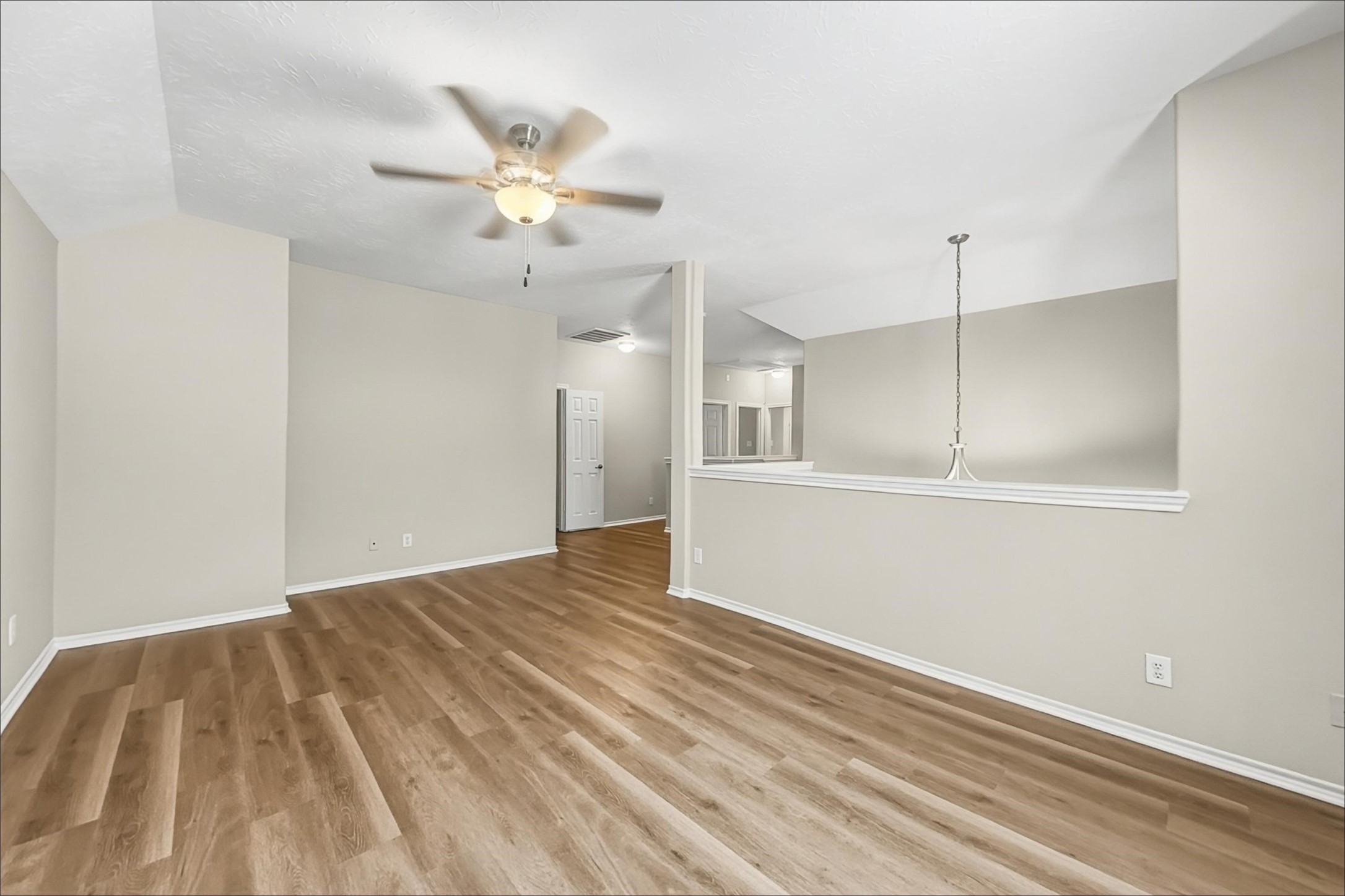 2518 Windy Vale Trail Property Photo 13