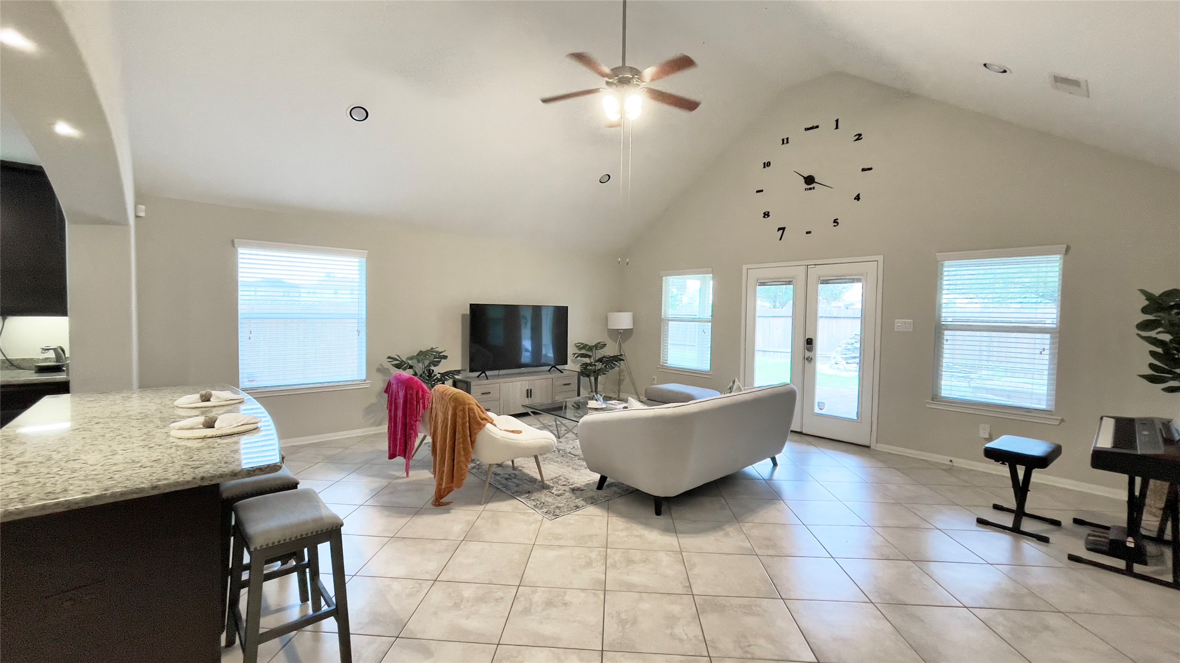 21618 Ivory Gate Lane Property Photo 7