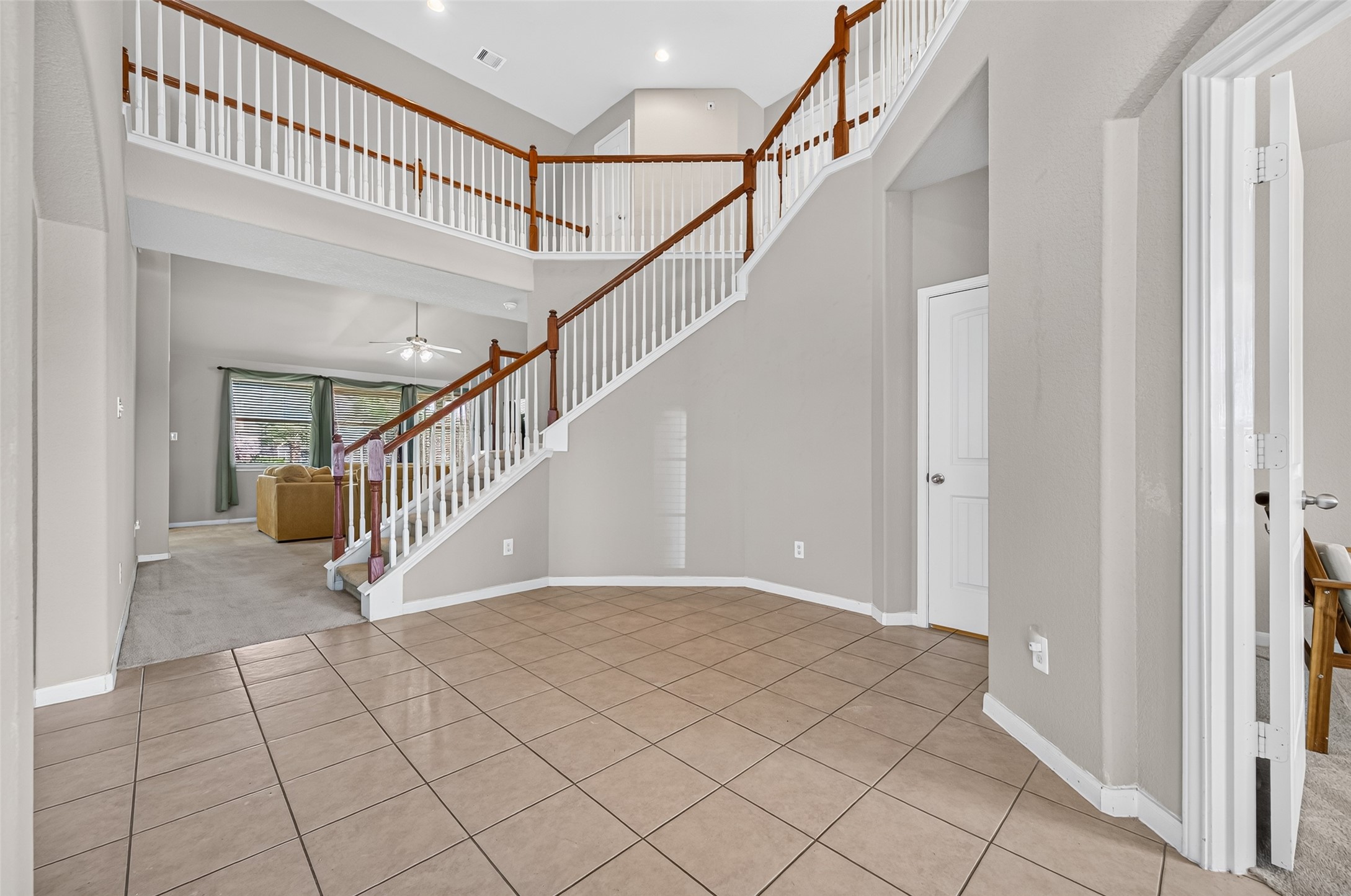 7731 Summer Shore Drive Property Photo 6