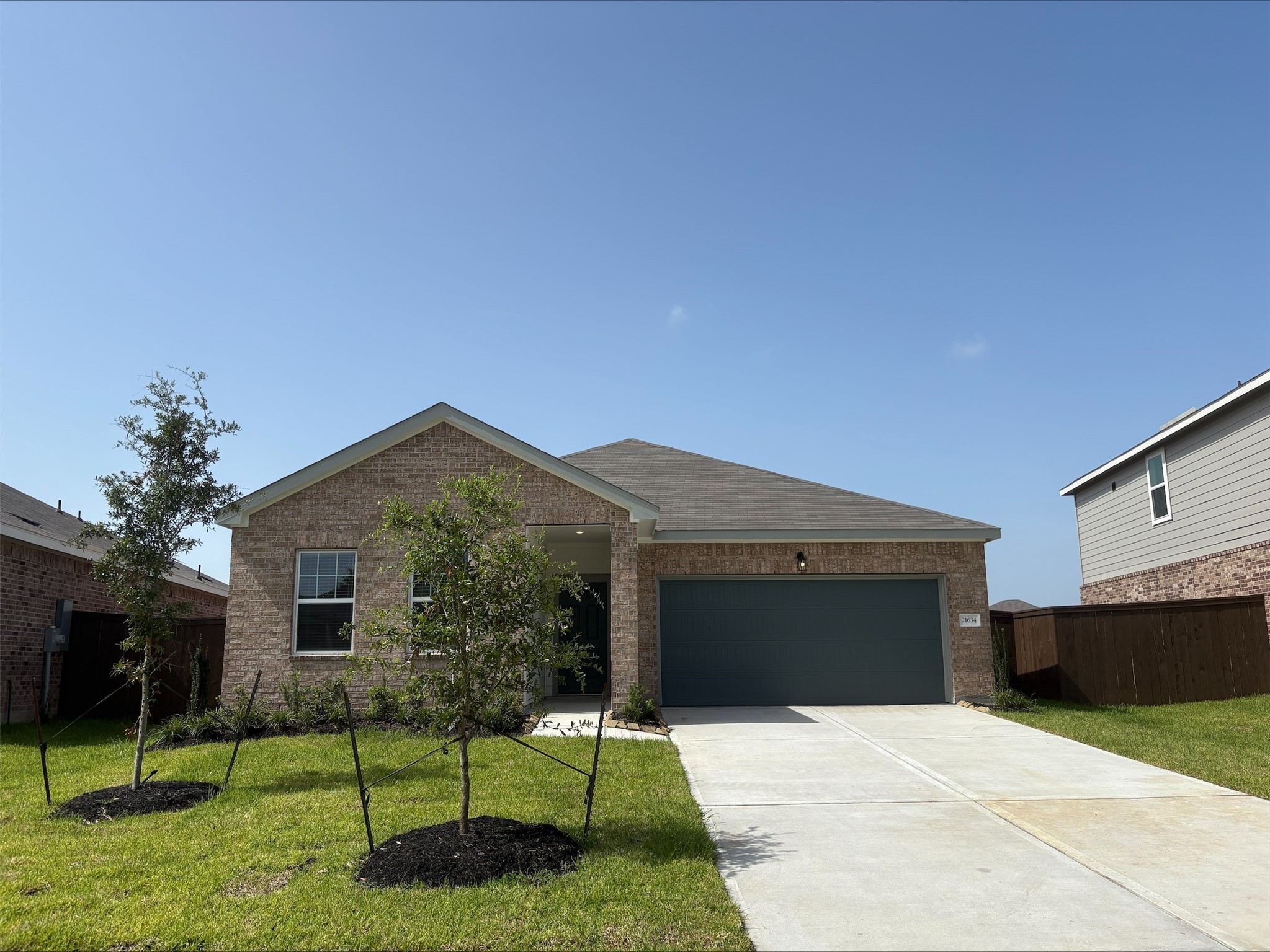 21634 Cottage Lane Property Photo 1