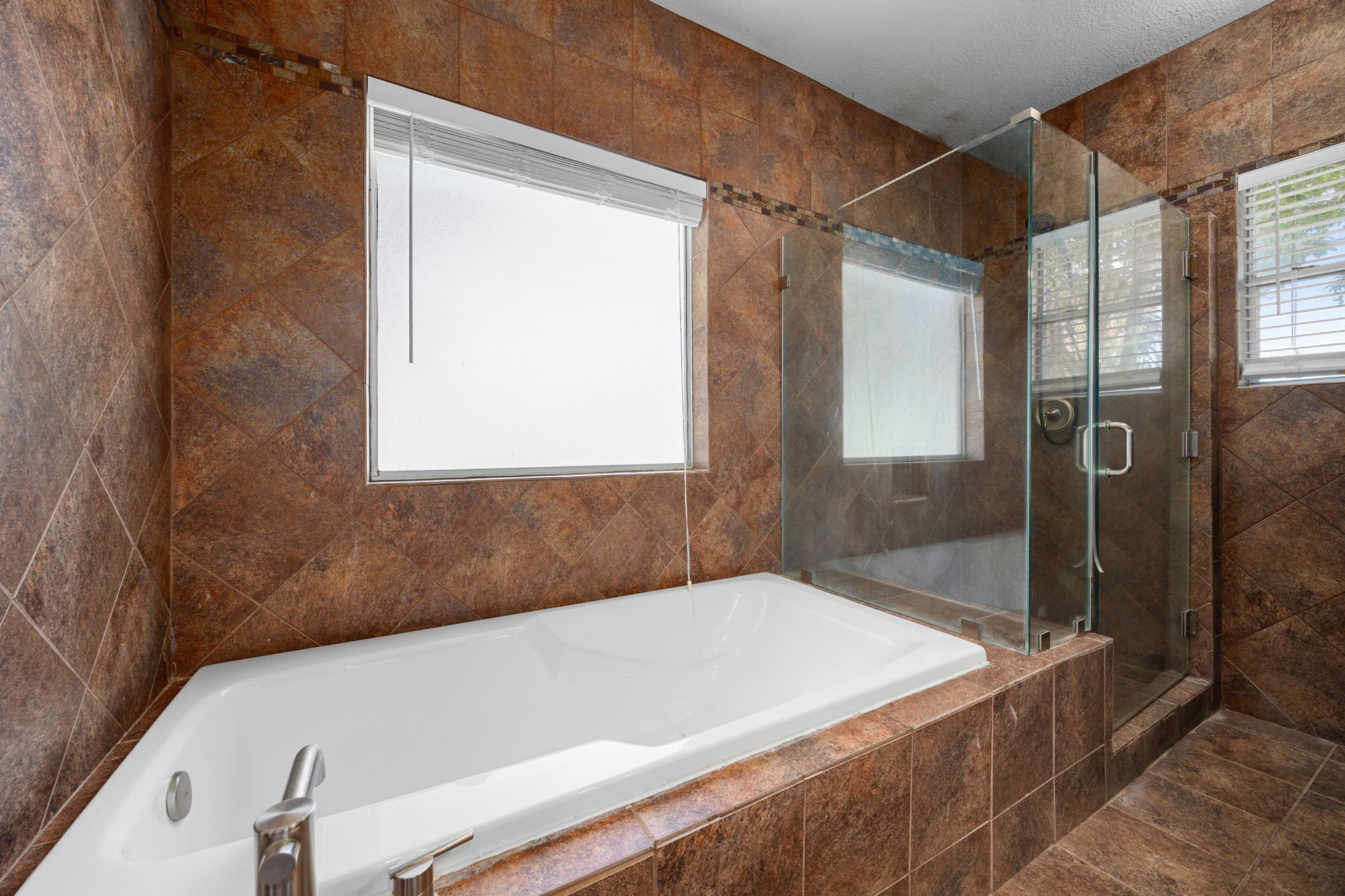 2527 Settlers Way Drive Property Photo 14