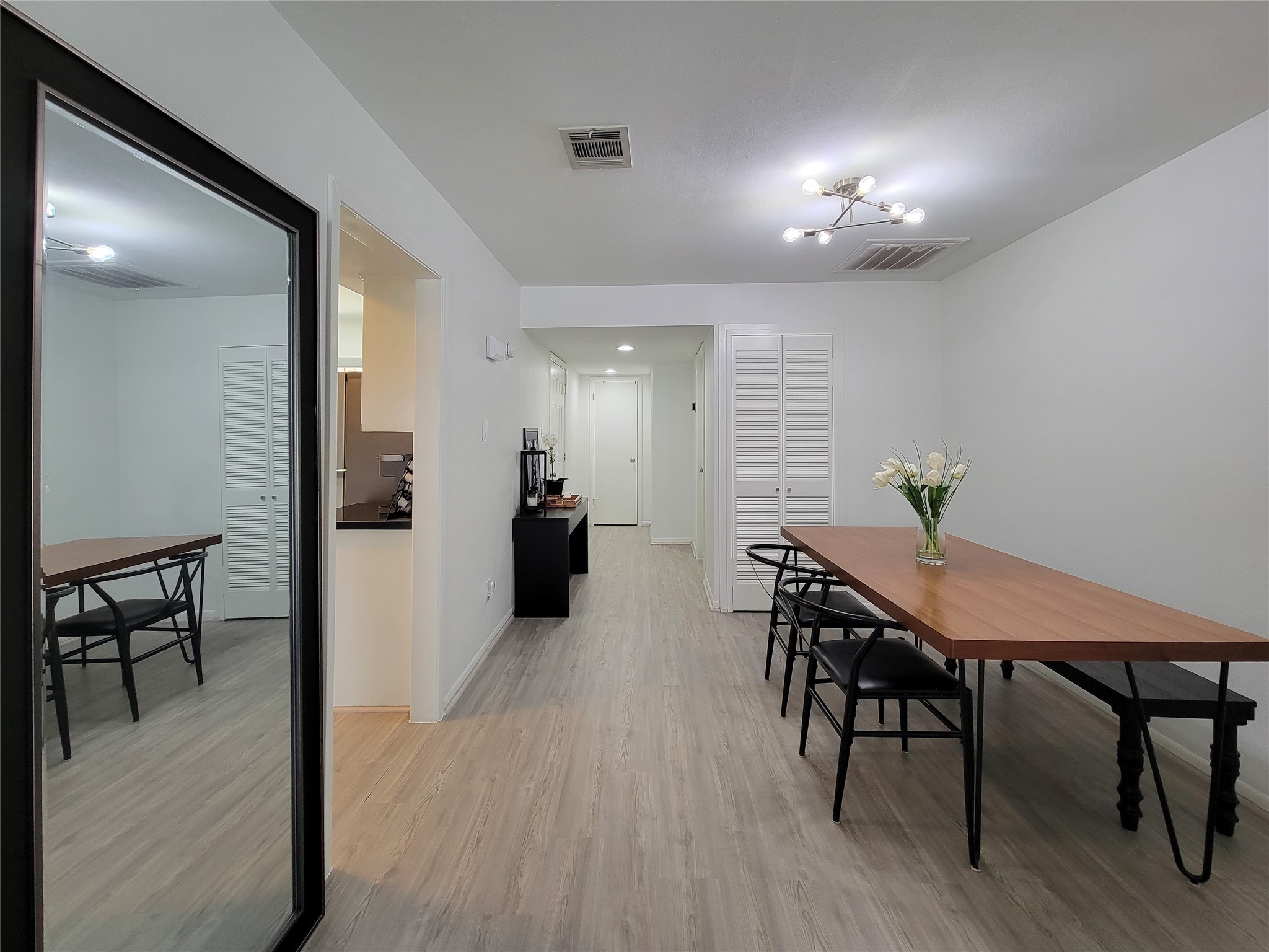 755 Bering Drive B Property Photo 13