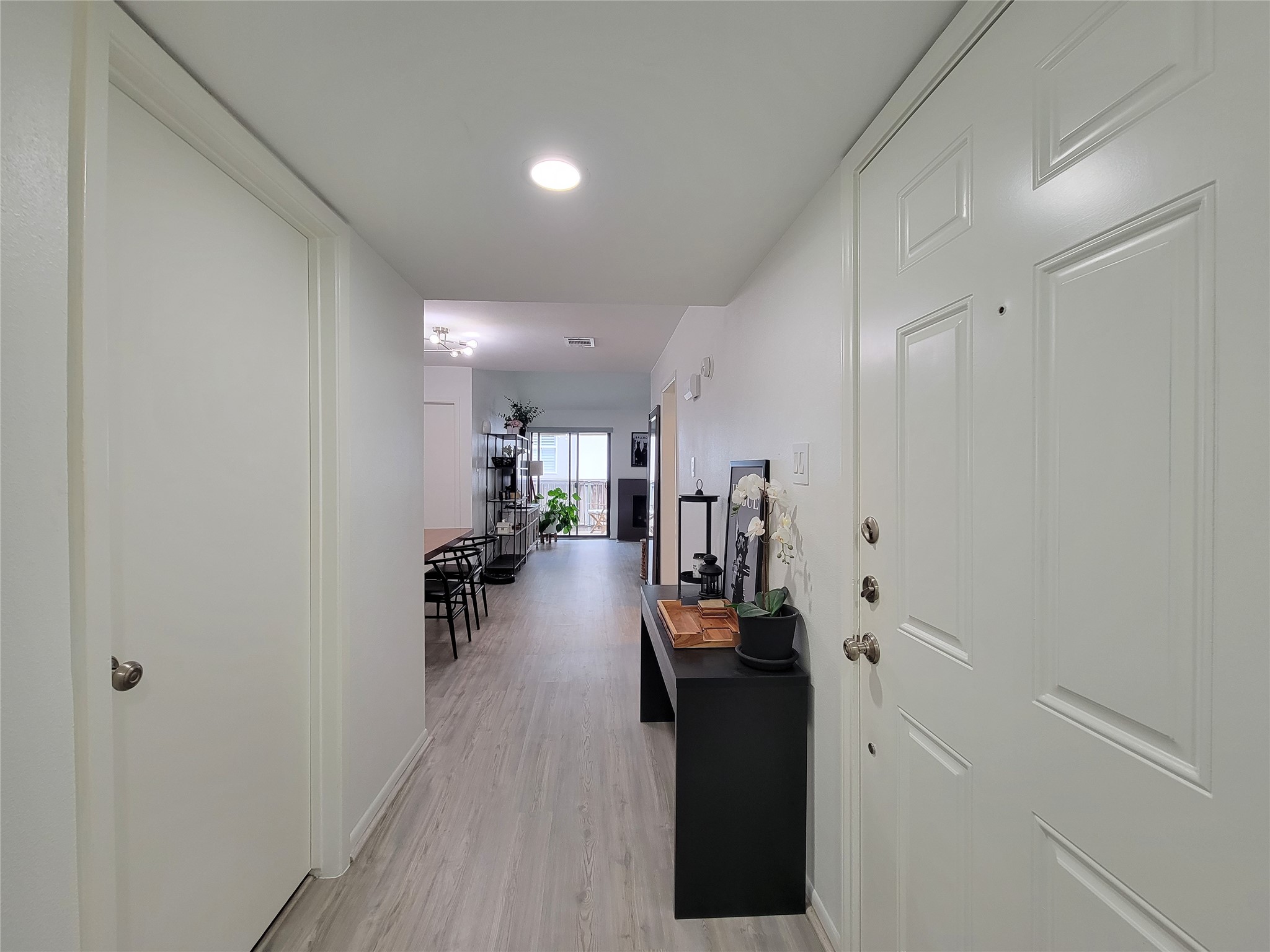 755 Bering Drive B Property Photo 14
