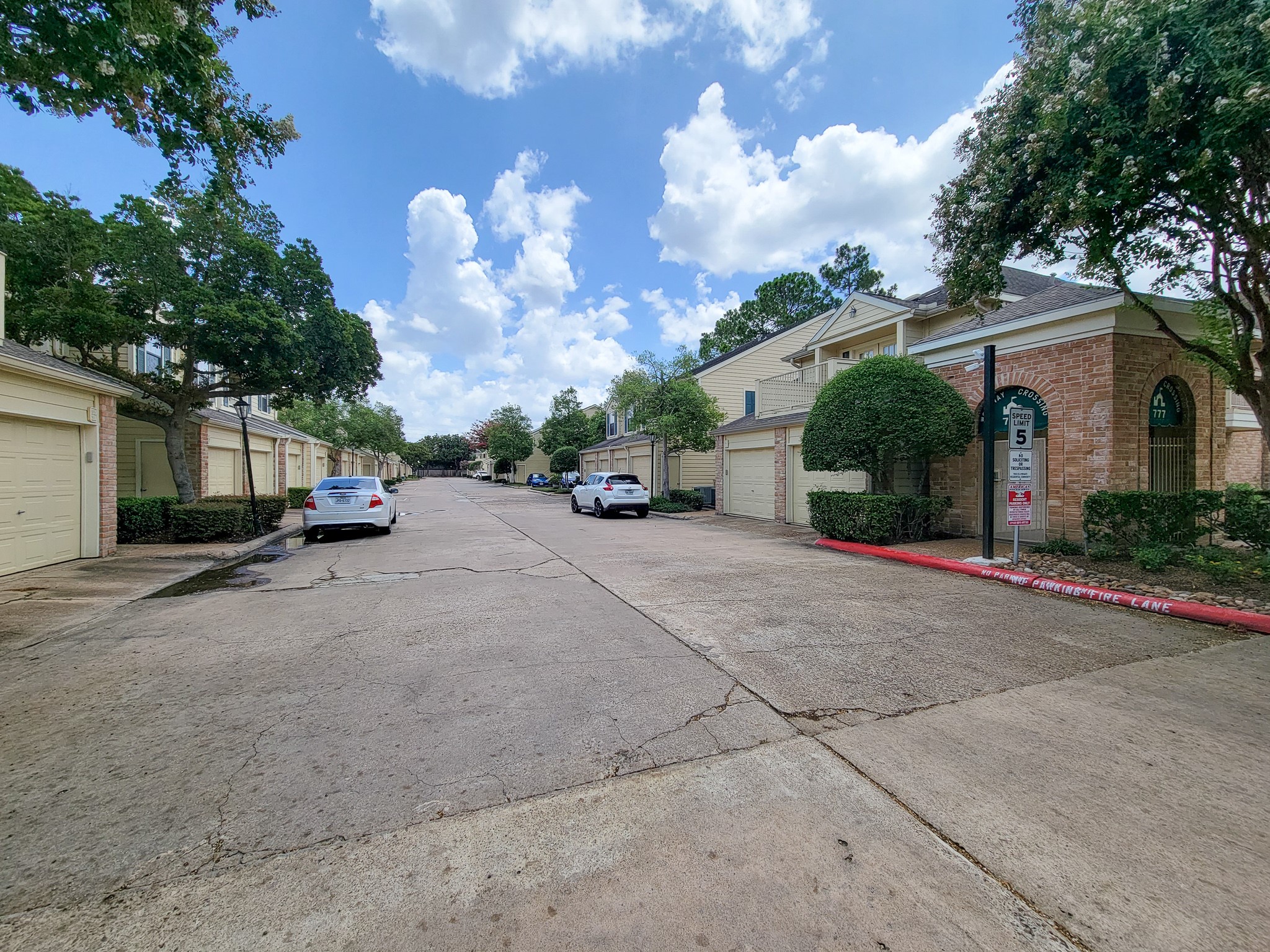 755 Bering Drive B Property Photo 39