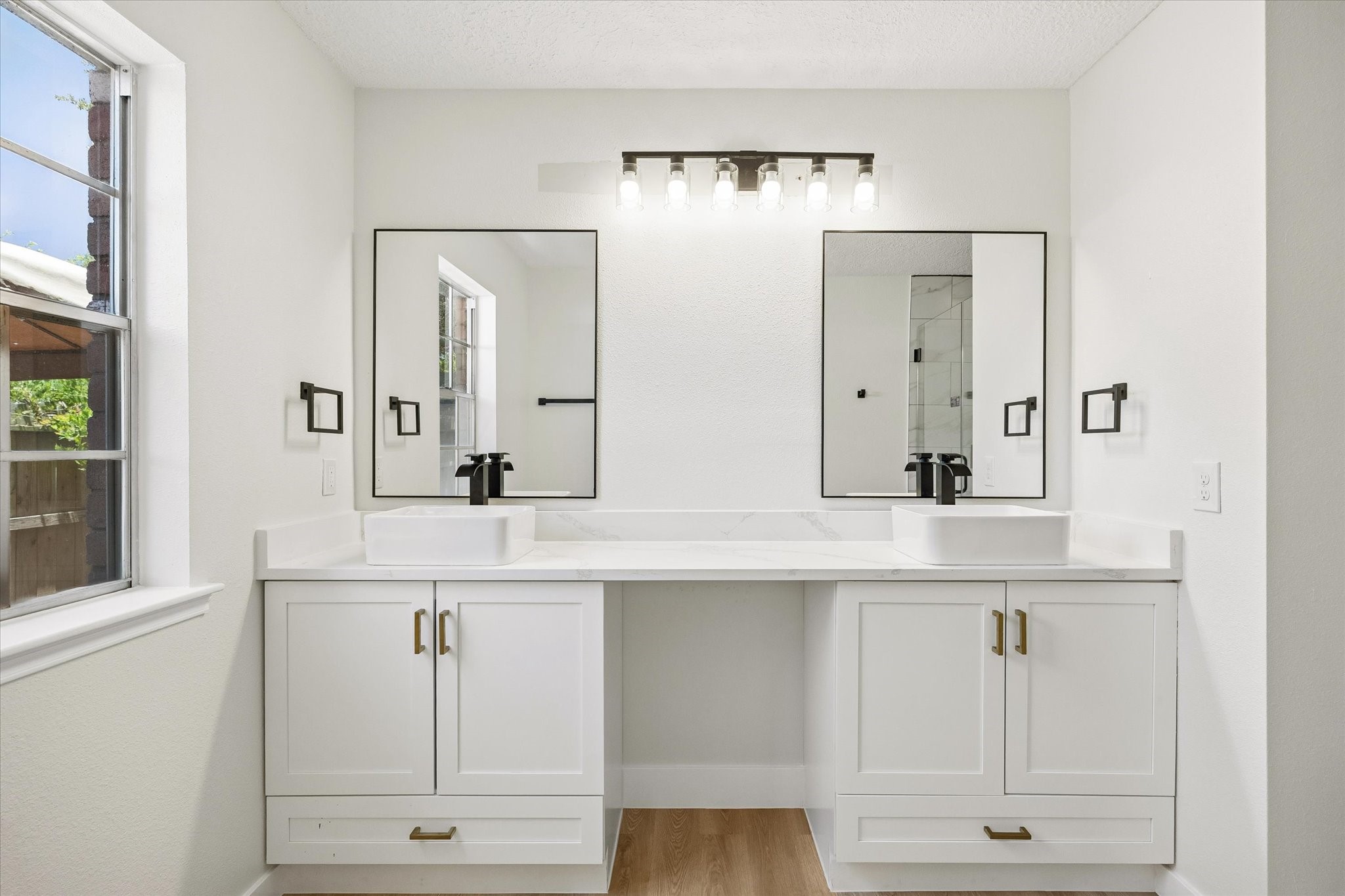 5104 Spring Circle Drive Property Photo 25