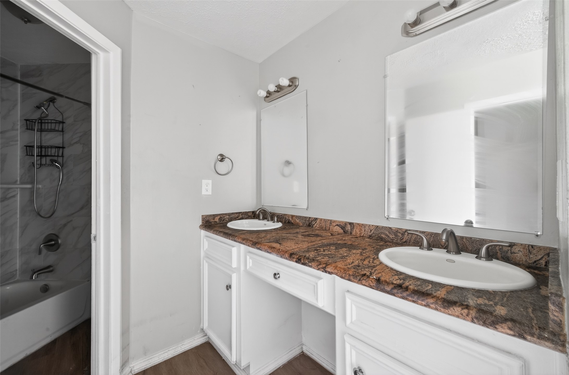 8203 Lone Quail Drive Property Photo 26