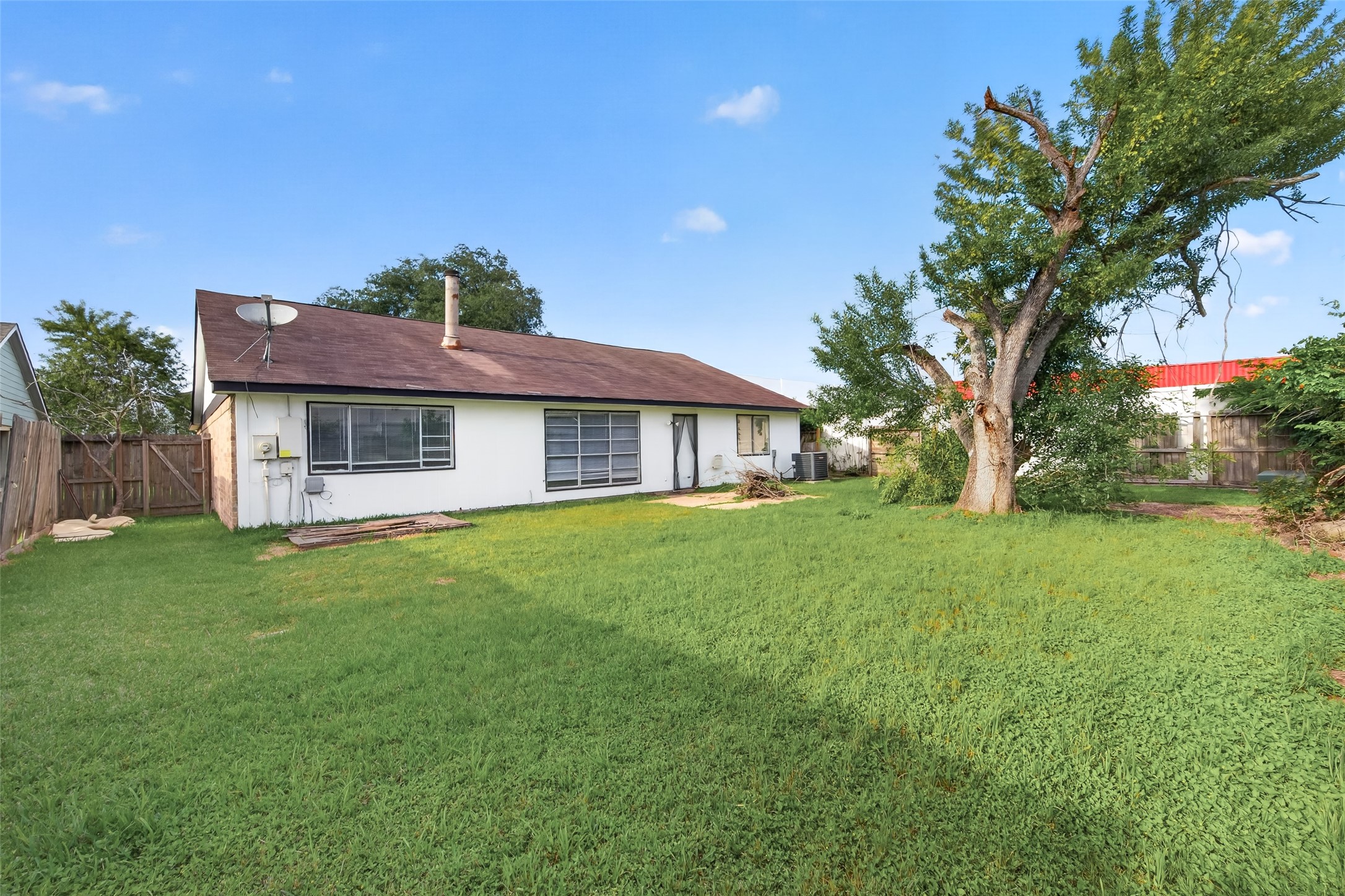 8203 Lone Quail Drive Property Photo 34