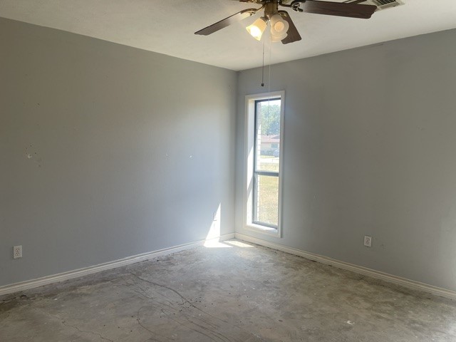 425 Margaret Street Property Photo 10