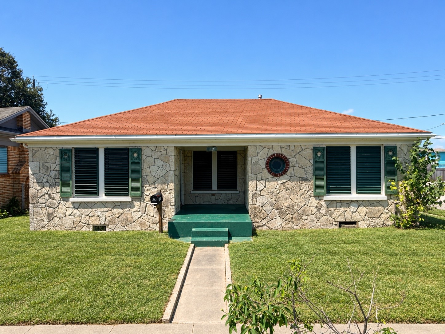 4902 Austin Drive Property Photo 1