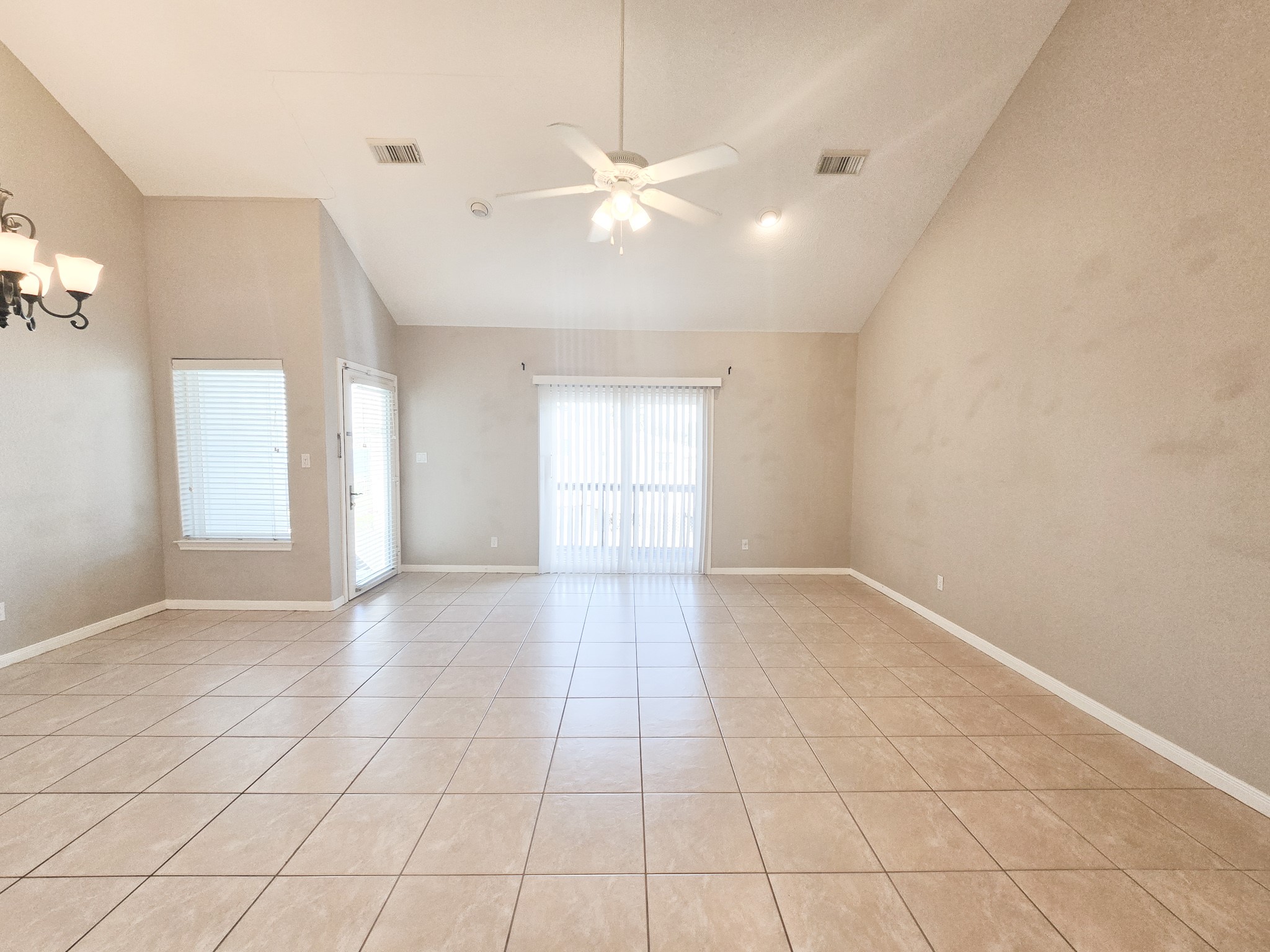 3100 75th Street 11 Property Photo 3