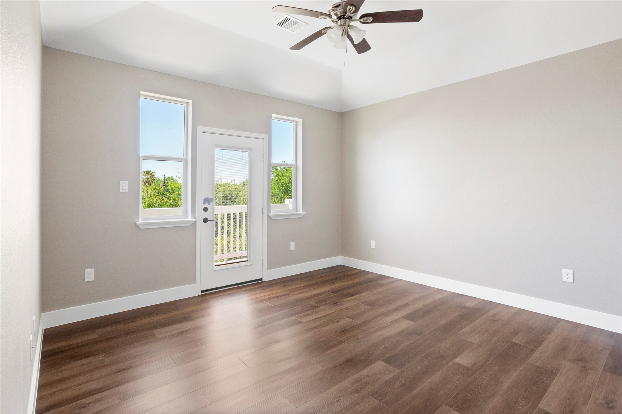 1226 9th St Property Photo 15