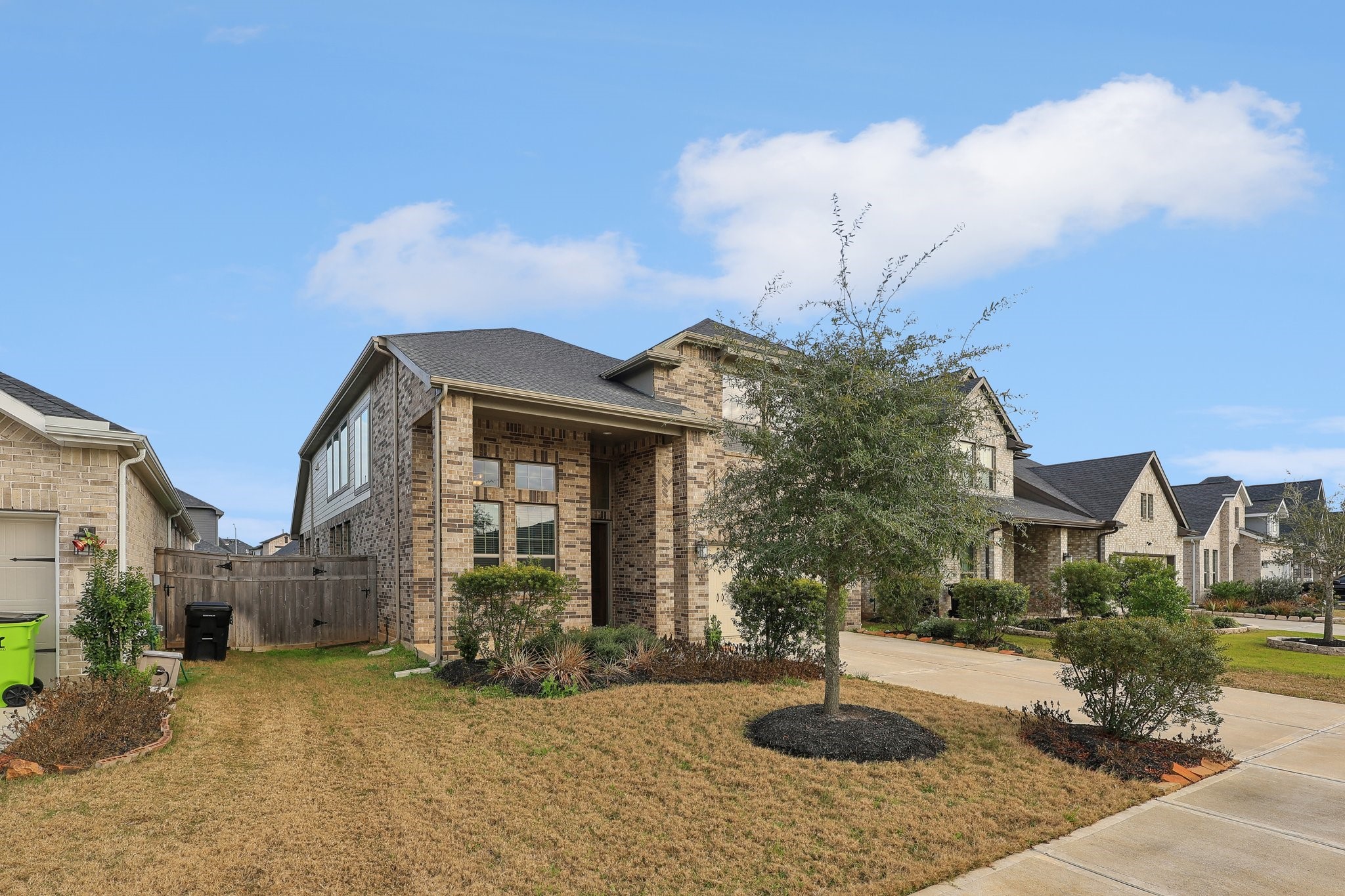4207 Haven Crest Lane Property Photo 5