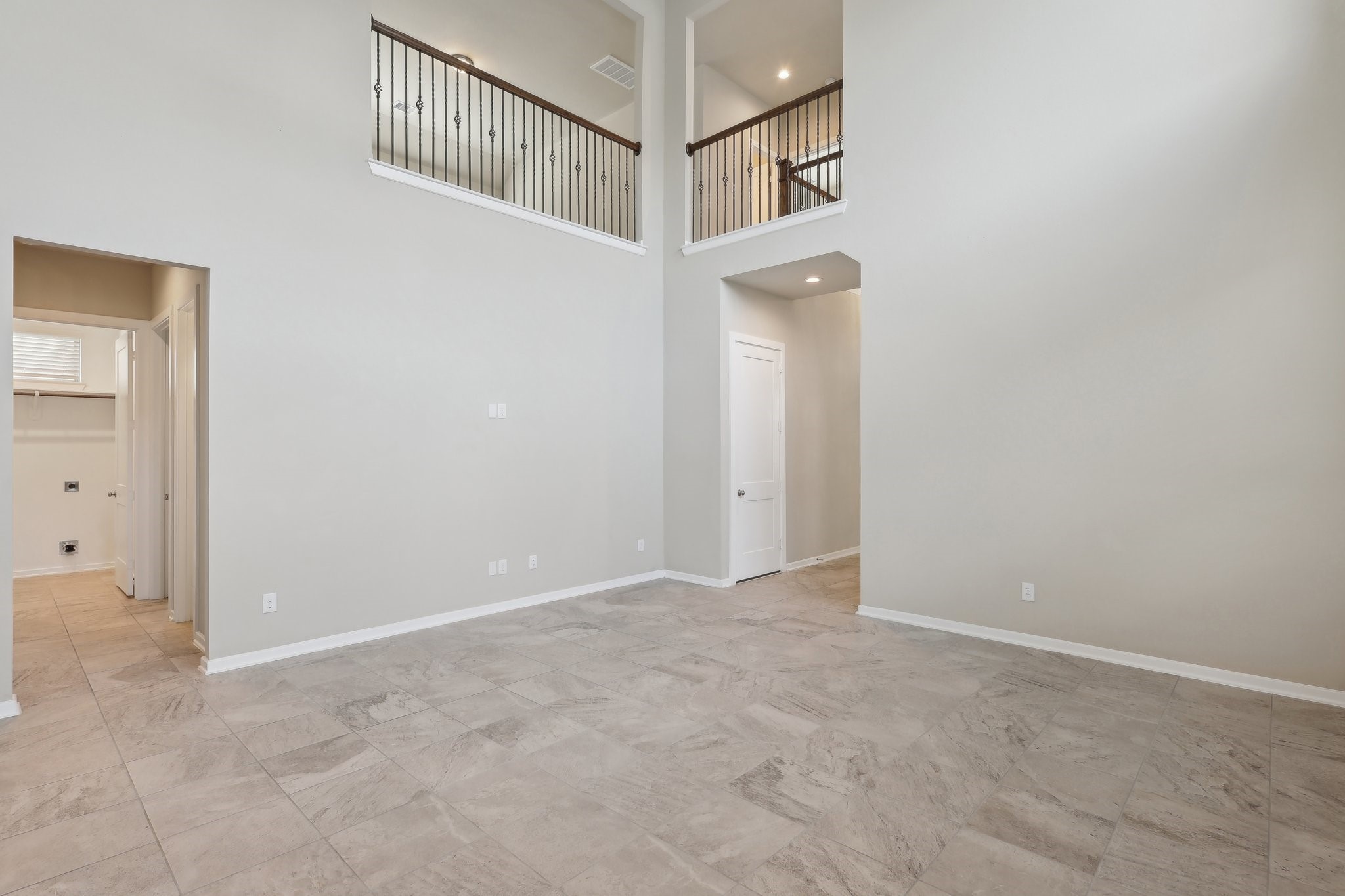 4207 Haven Crest Lane Property Photo 11