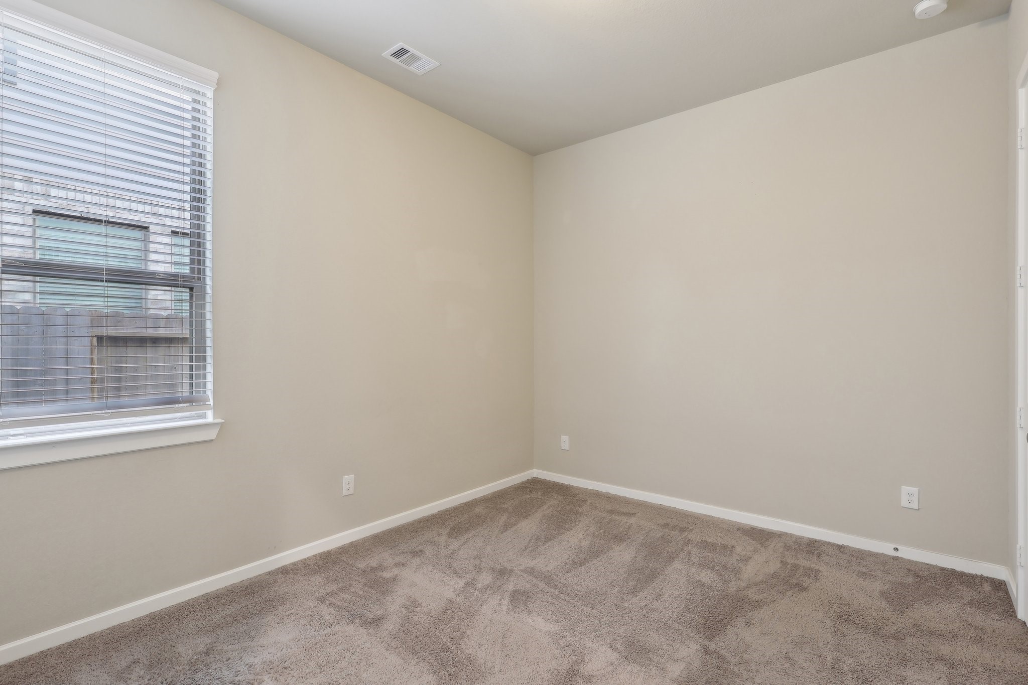 4207 Haven Crest Lane Property Photo 23