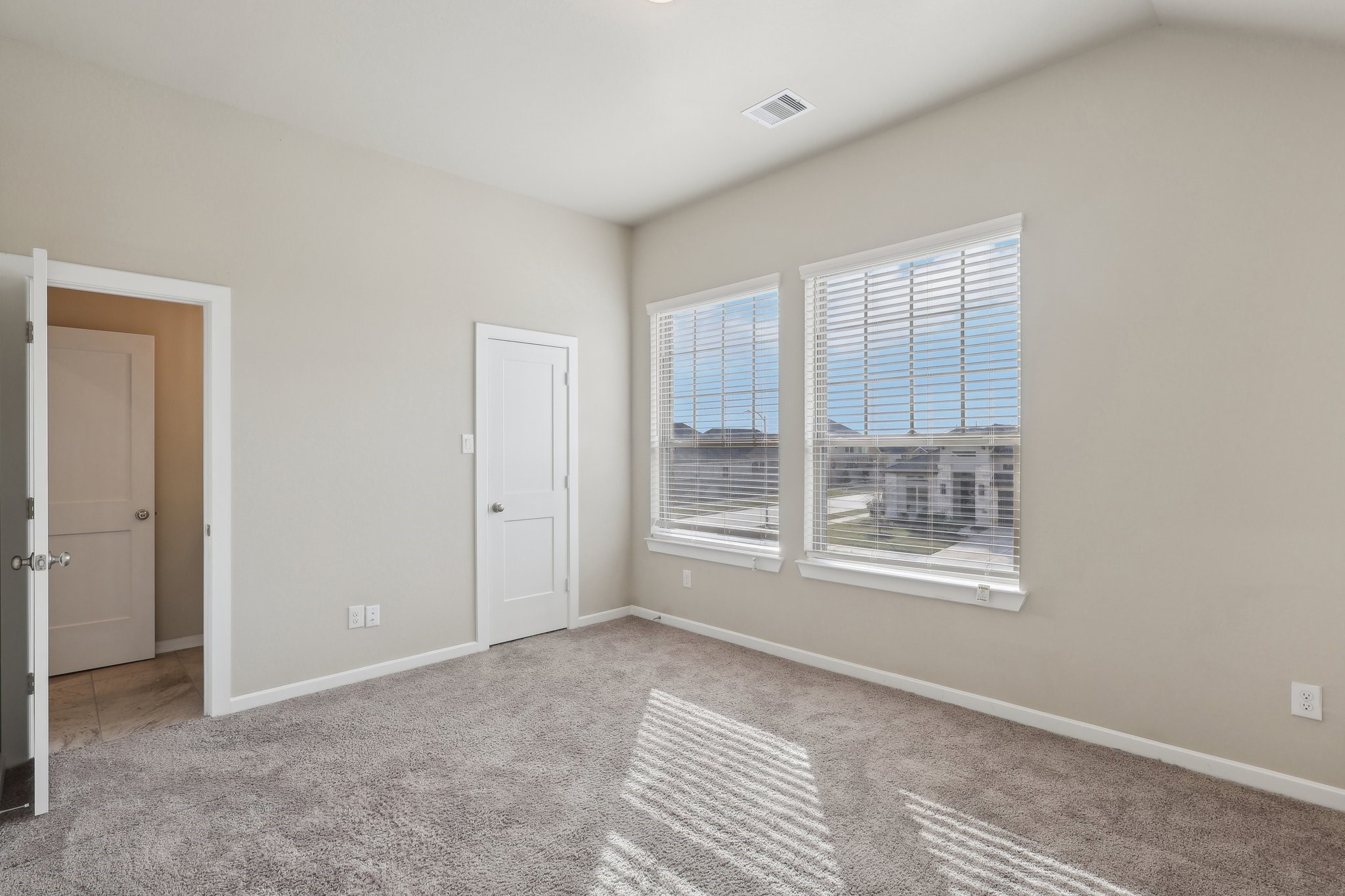 4207 Haven Crest Lane Property Photo 29