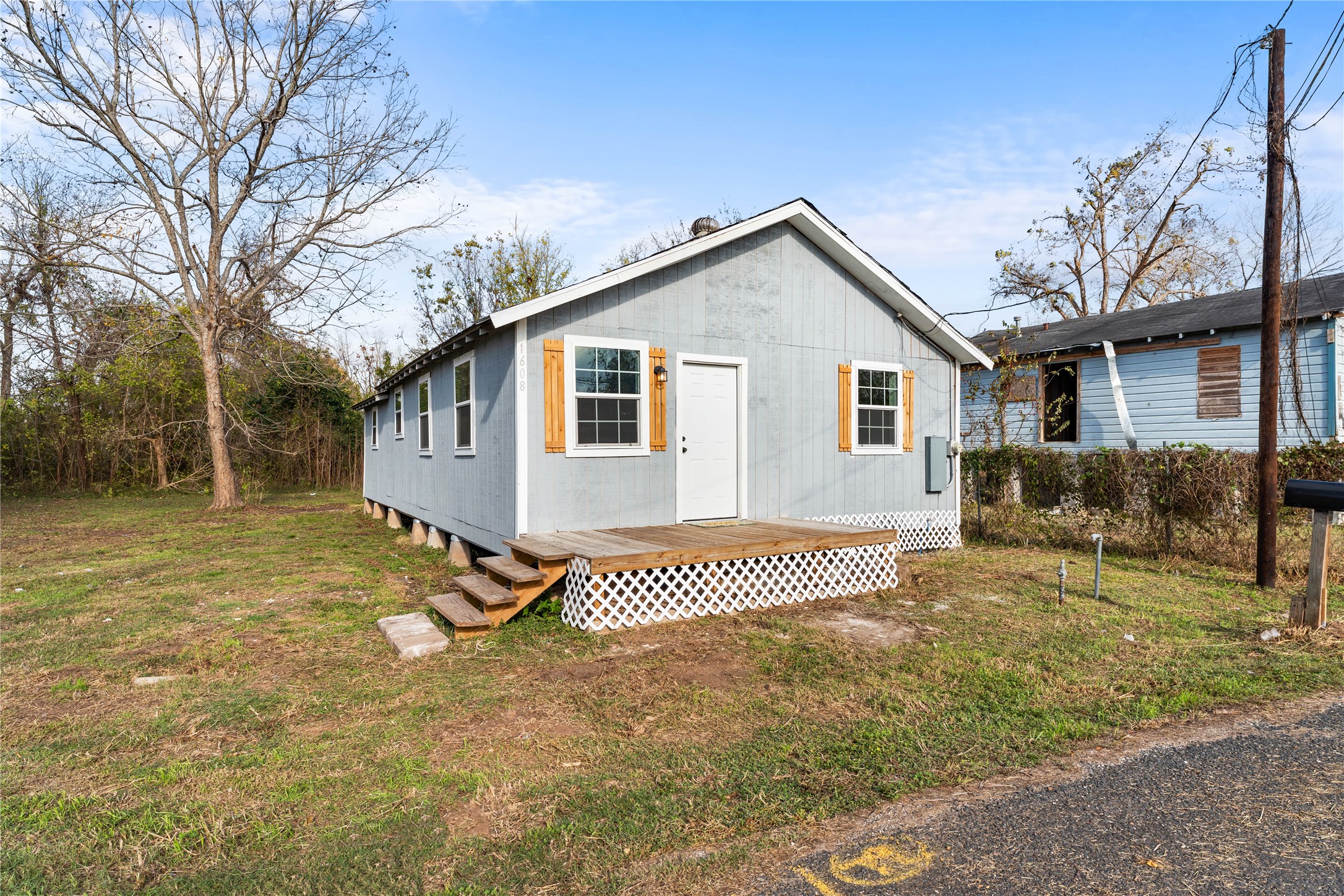 1608 Connie Street Property Photo 20