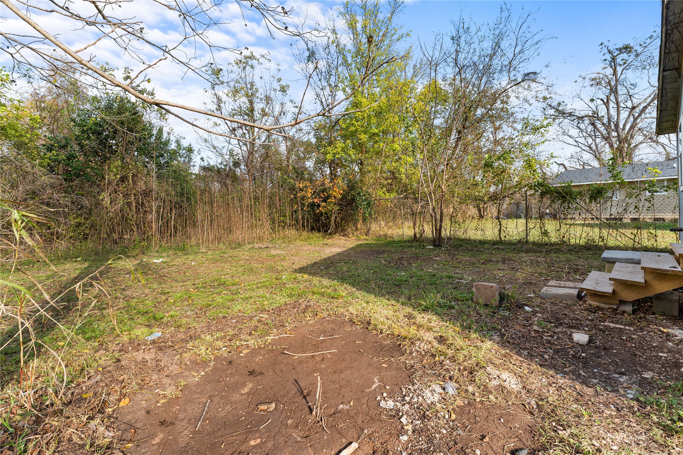 1608 Connie Street Property Photo 23