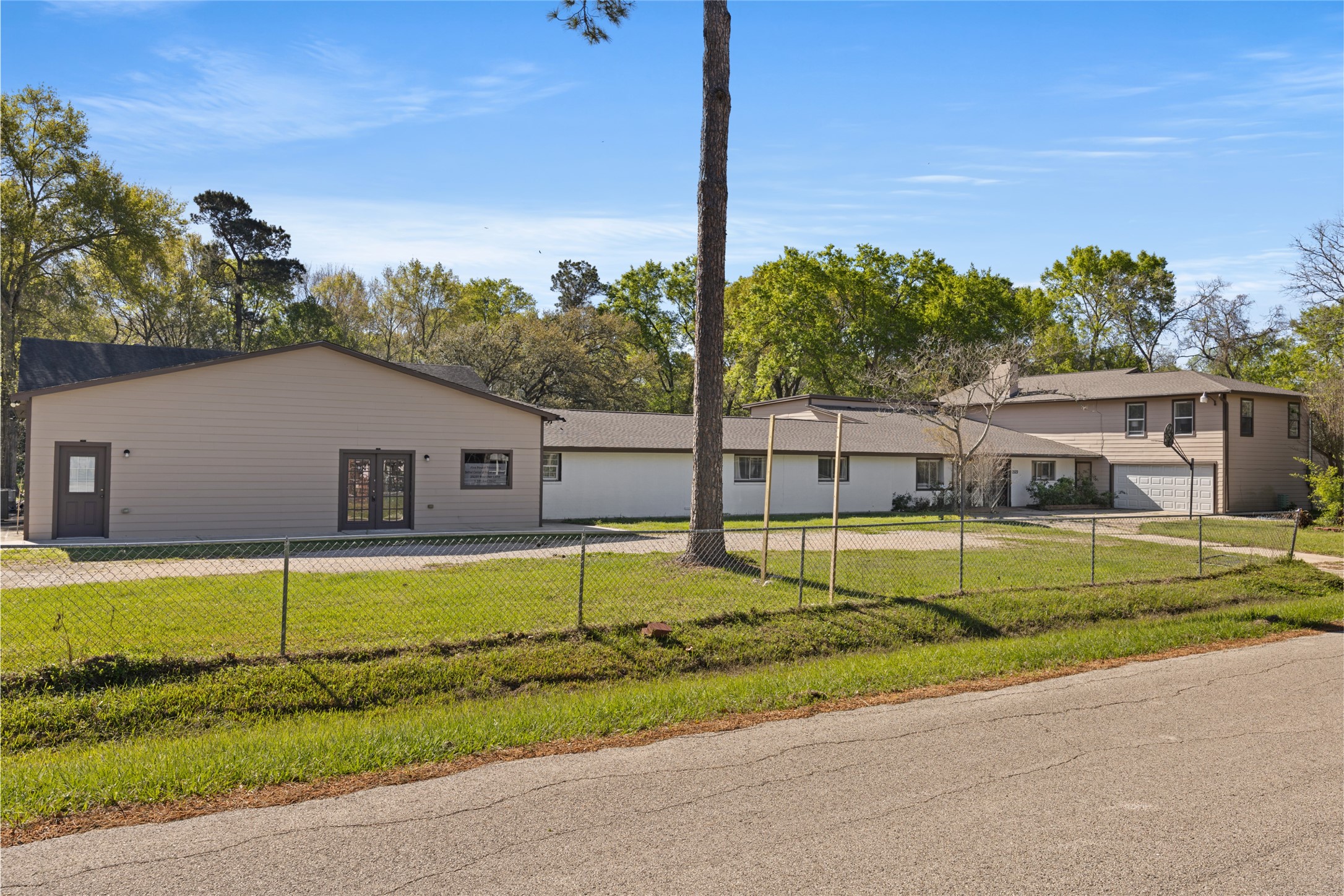 25231 Roesner Lane Property Photo 6