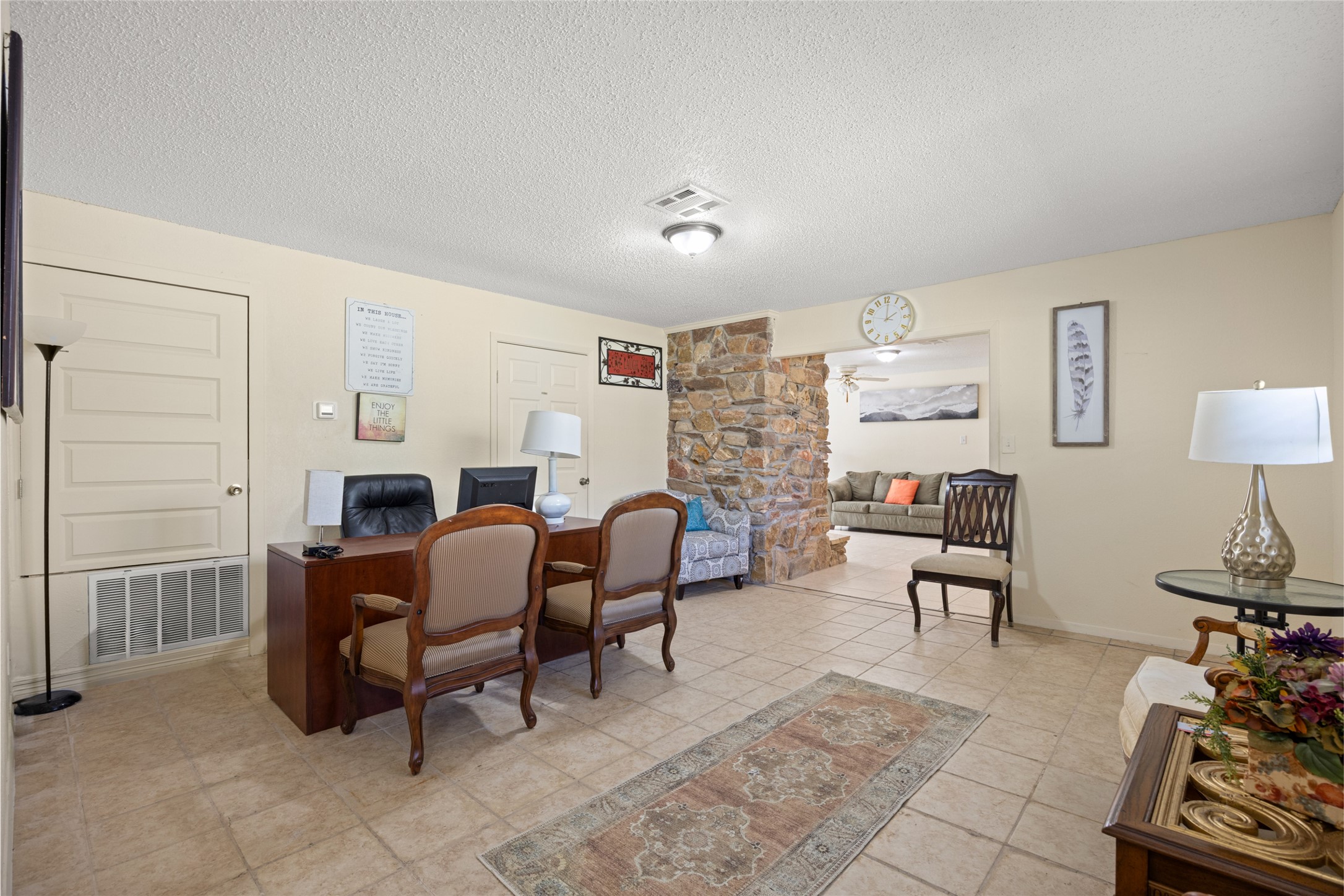 25231 Roesner Lane Property Photo 10