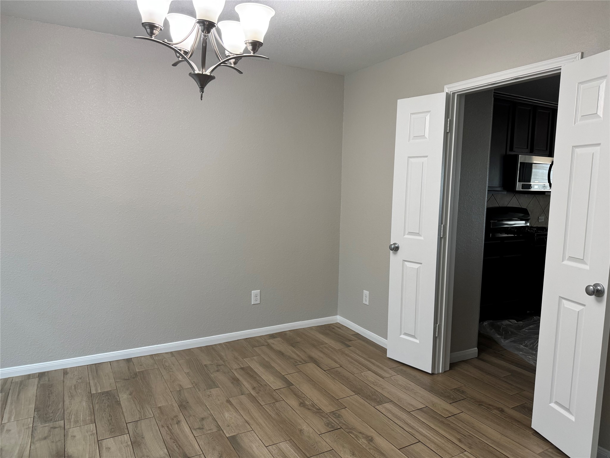 2487 Saddlecreek Property Photo 7