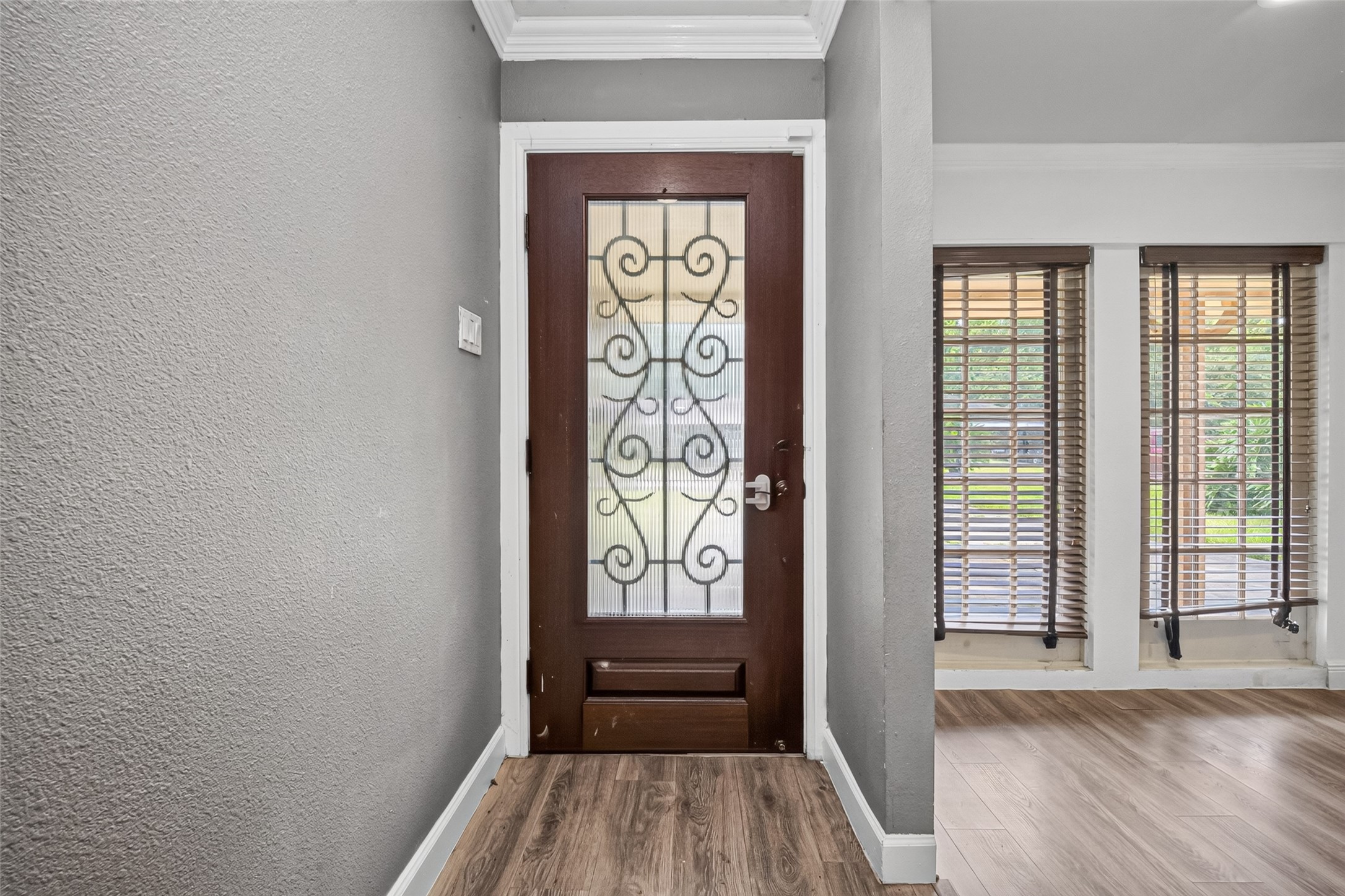 7713 Yoe Street Property Photo 3