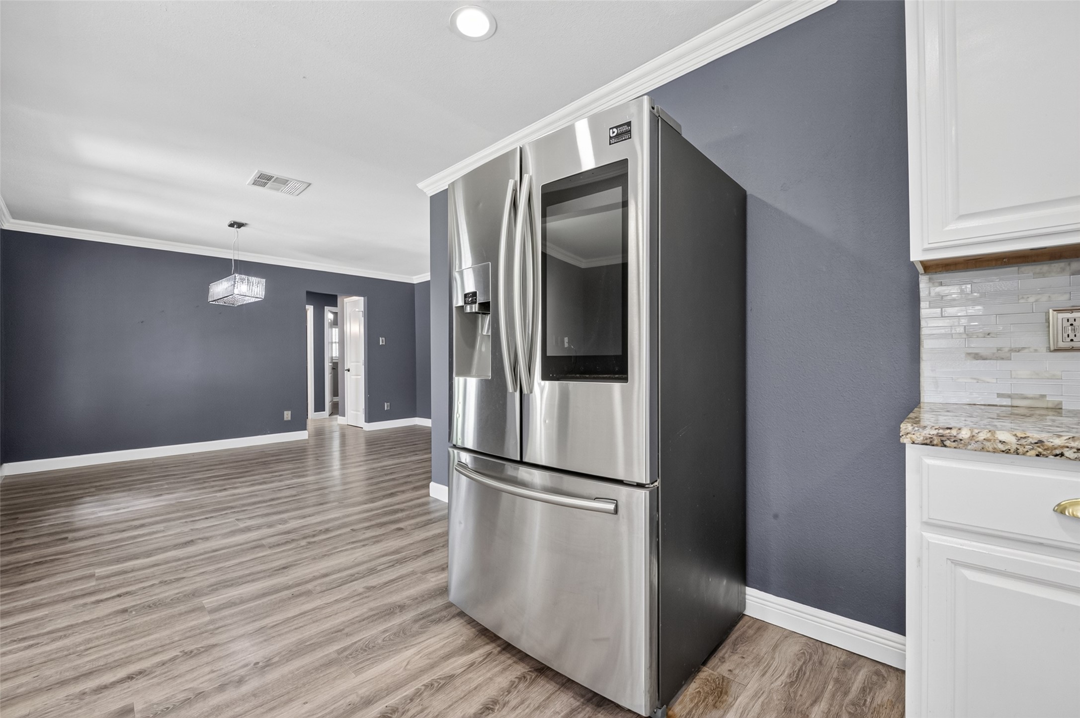 7713 Yoe Street Property Photo 21