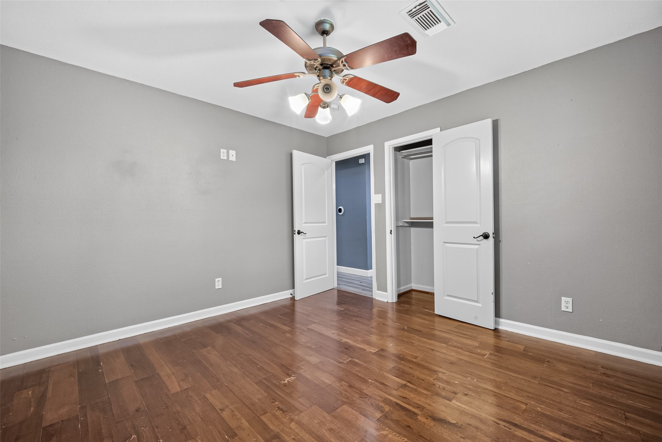 7713 Yoe Street Property Photo 29