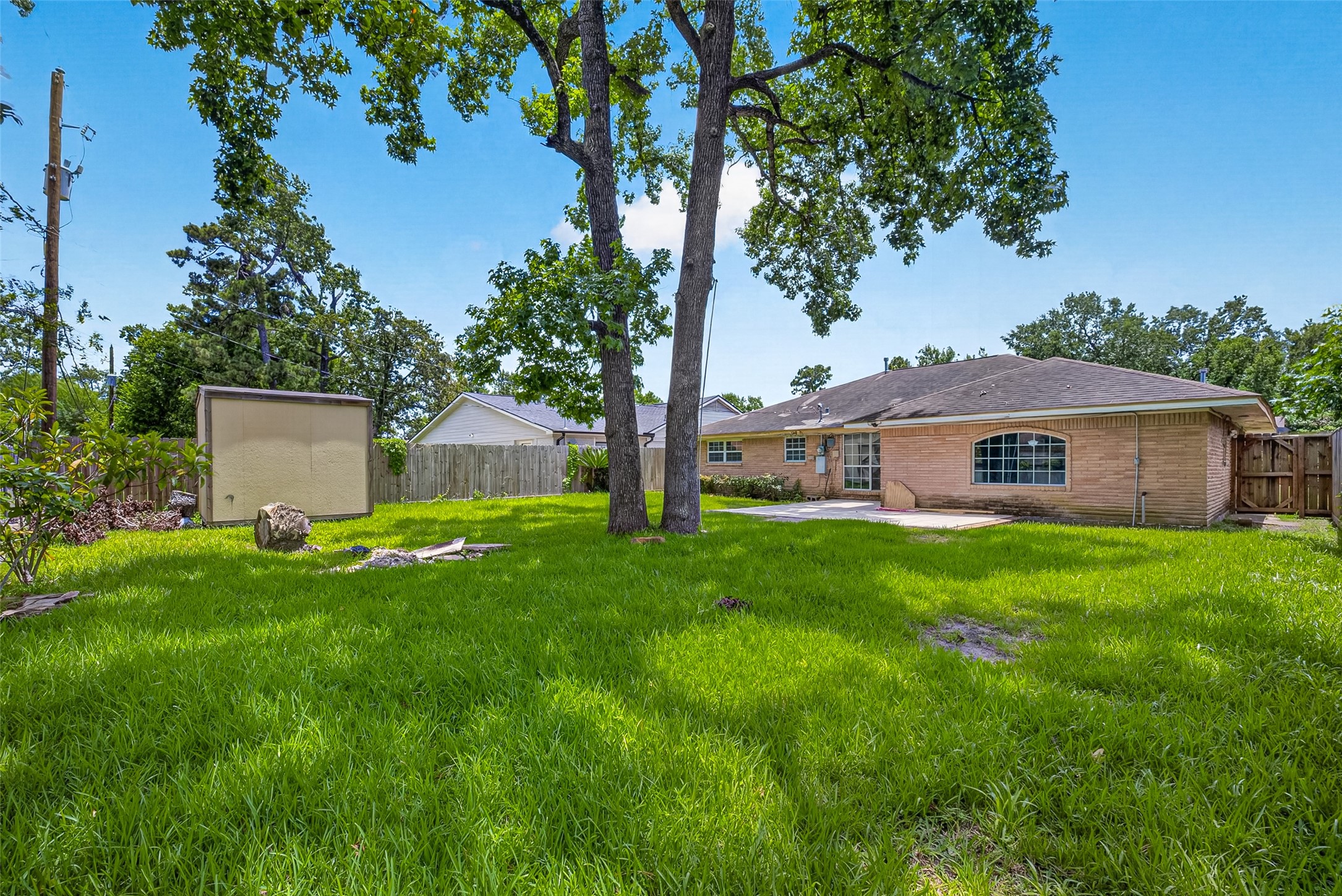 7713 Yoe Street Property Photo 42