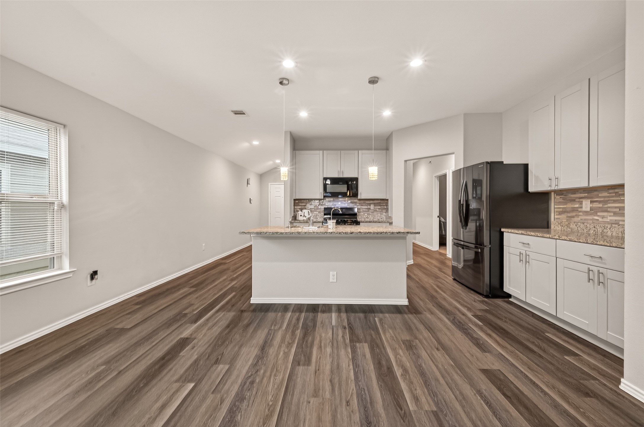 10411 Meadow Saffron Drive Property Photo 8
