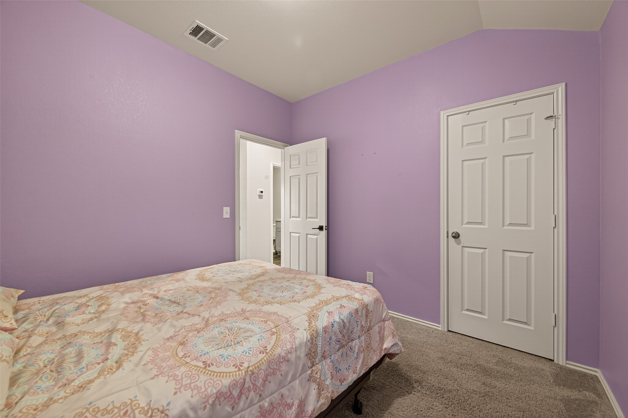 10411 Meadow Saffron Drive Property Photo 19