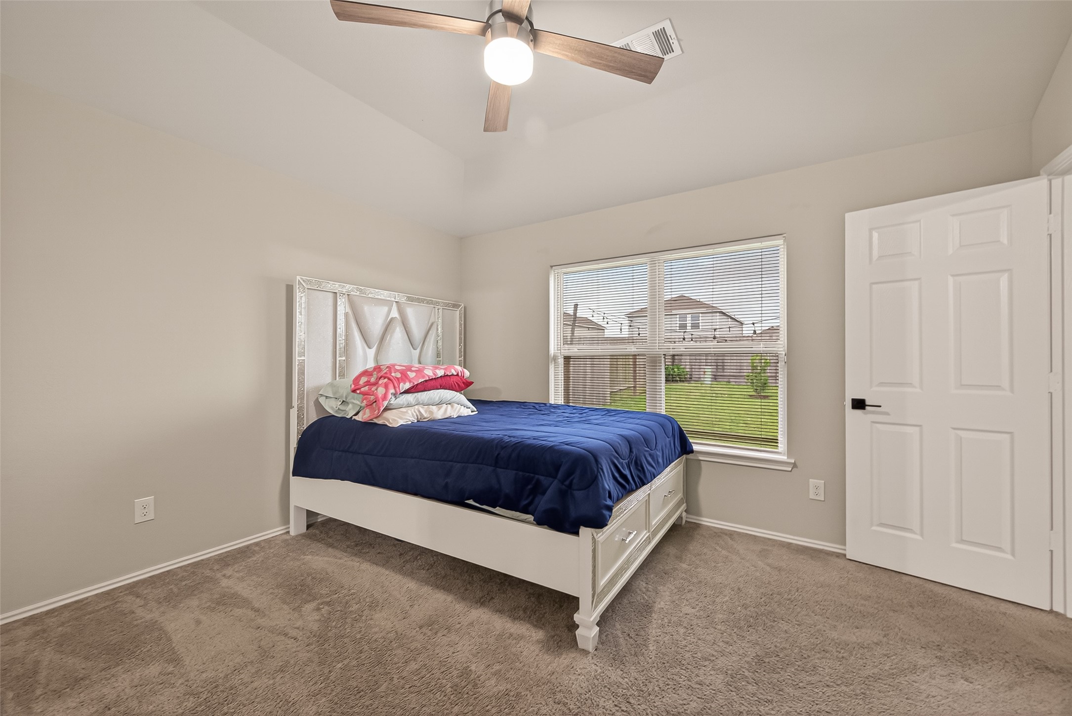10411 Meadow Saffron Drive Property Photo 25