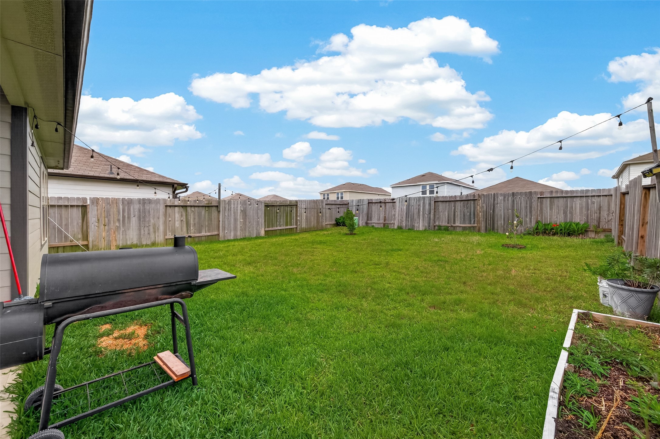 10411 Meadow Saffron Drive Property Photo 33