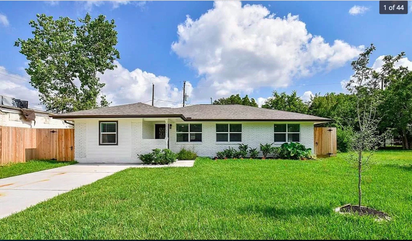 3907 Southlawn Street Property Photo