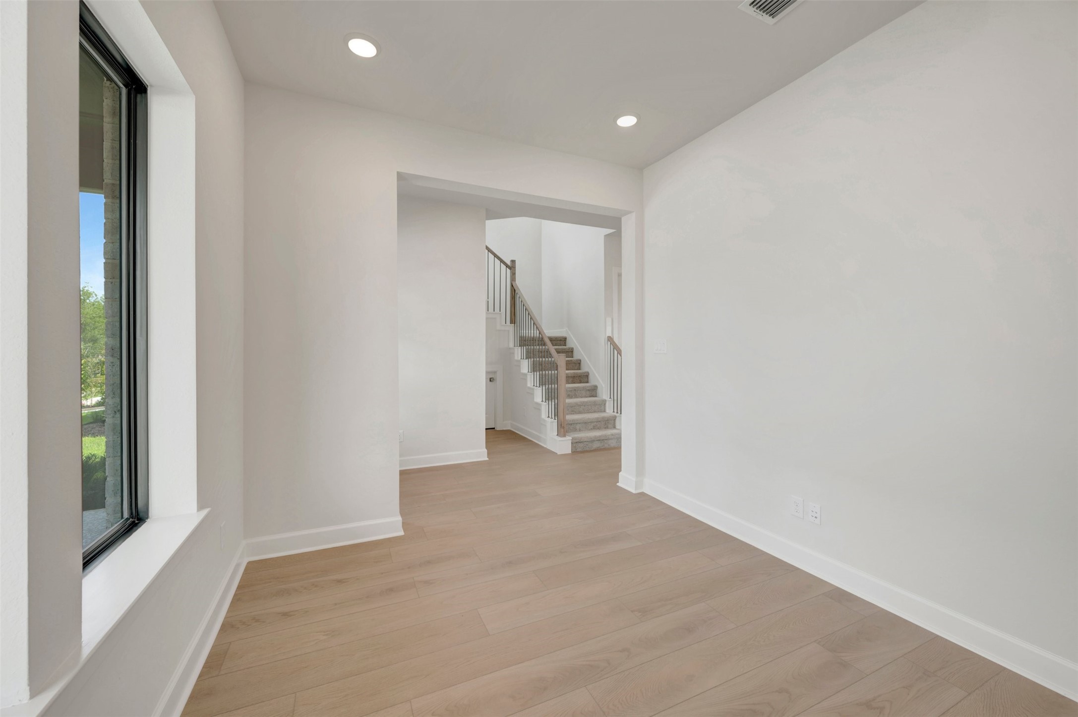 2714 Cottage Place Property Photo 13