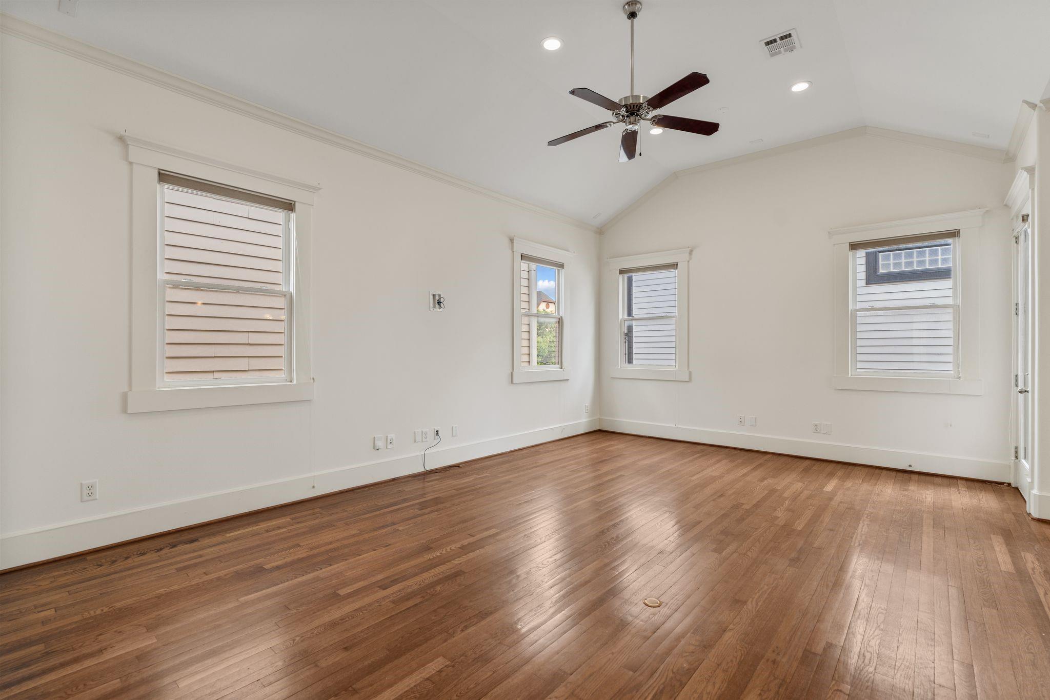 1042 W 25th Street # B, Houston Tx 77008 Property Photo 6