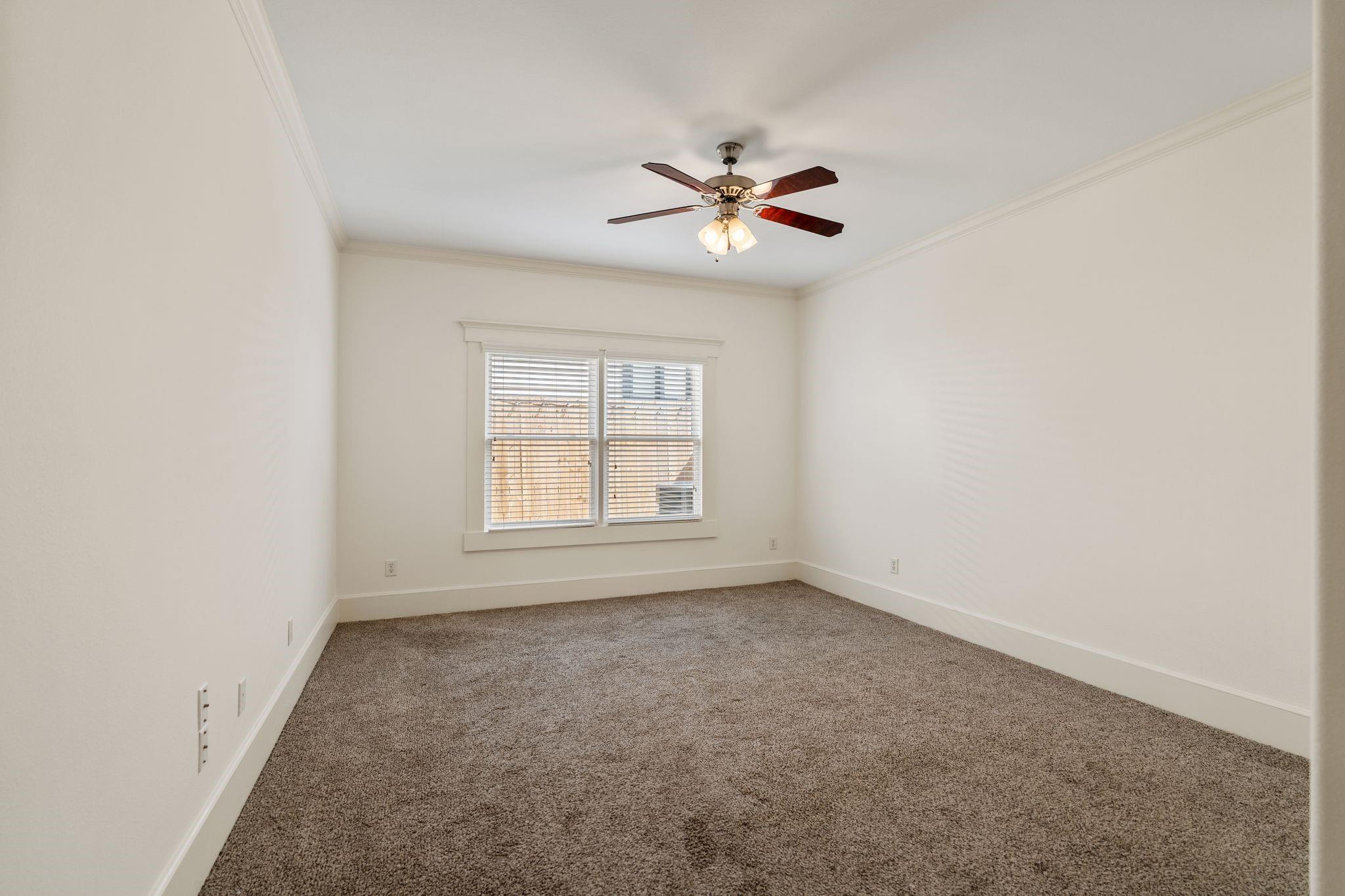 1042 W 25th Street B Property Photo 22