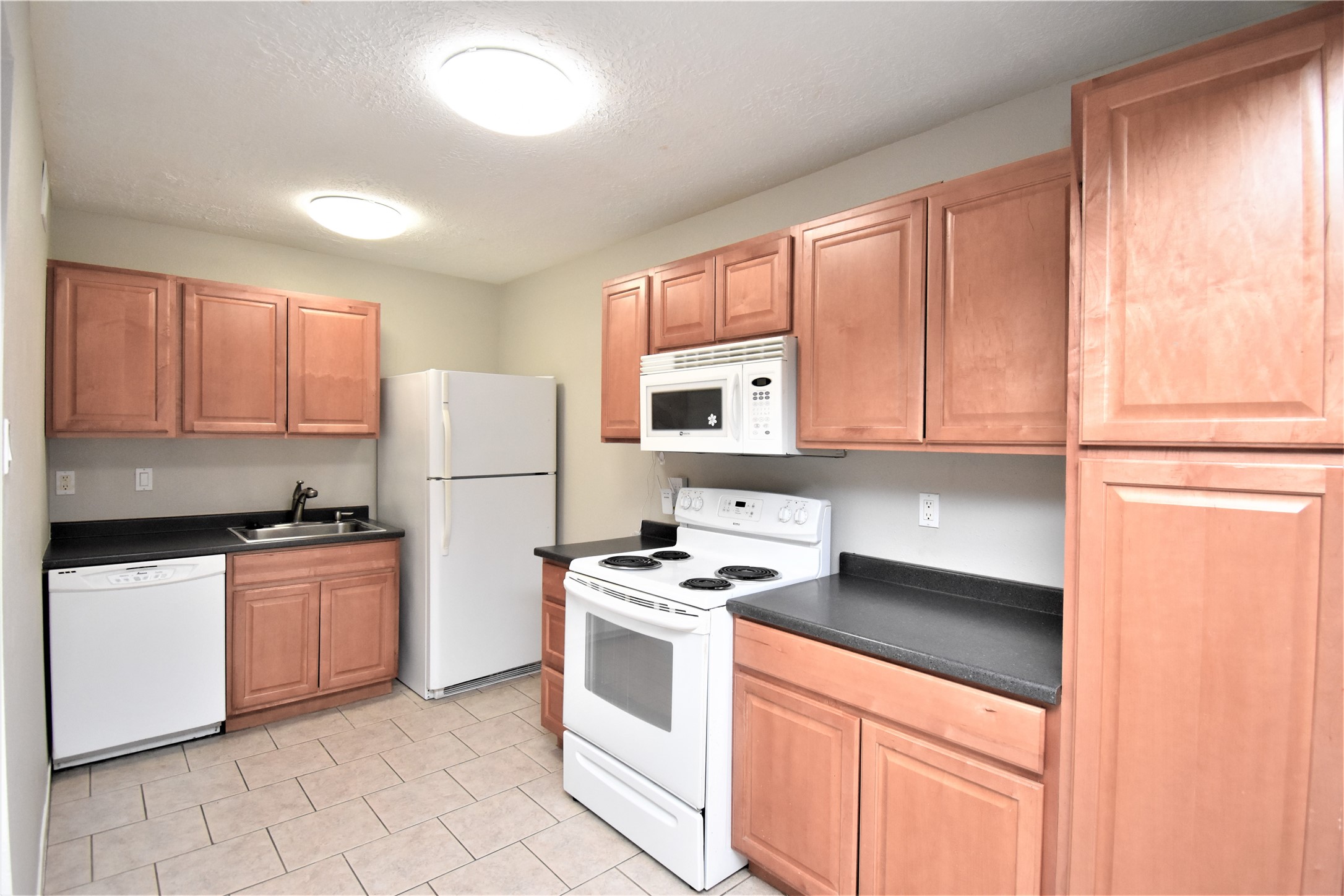 909 Fm 517 Road E F Property Photo 6