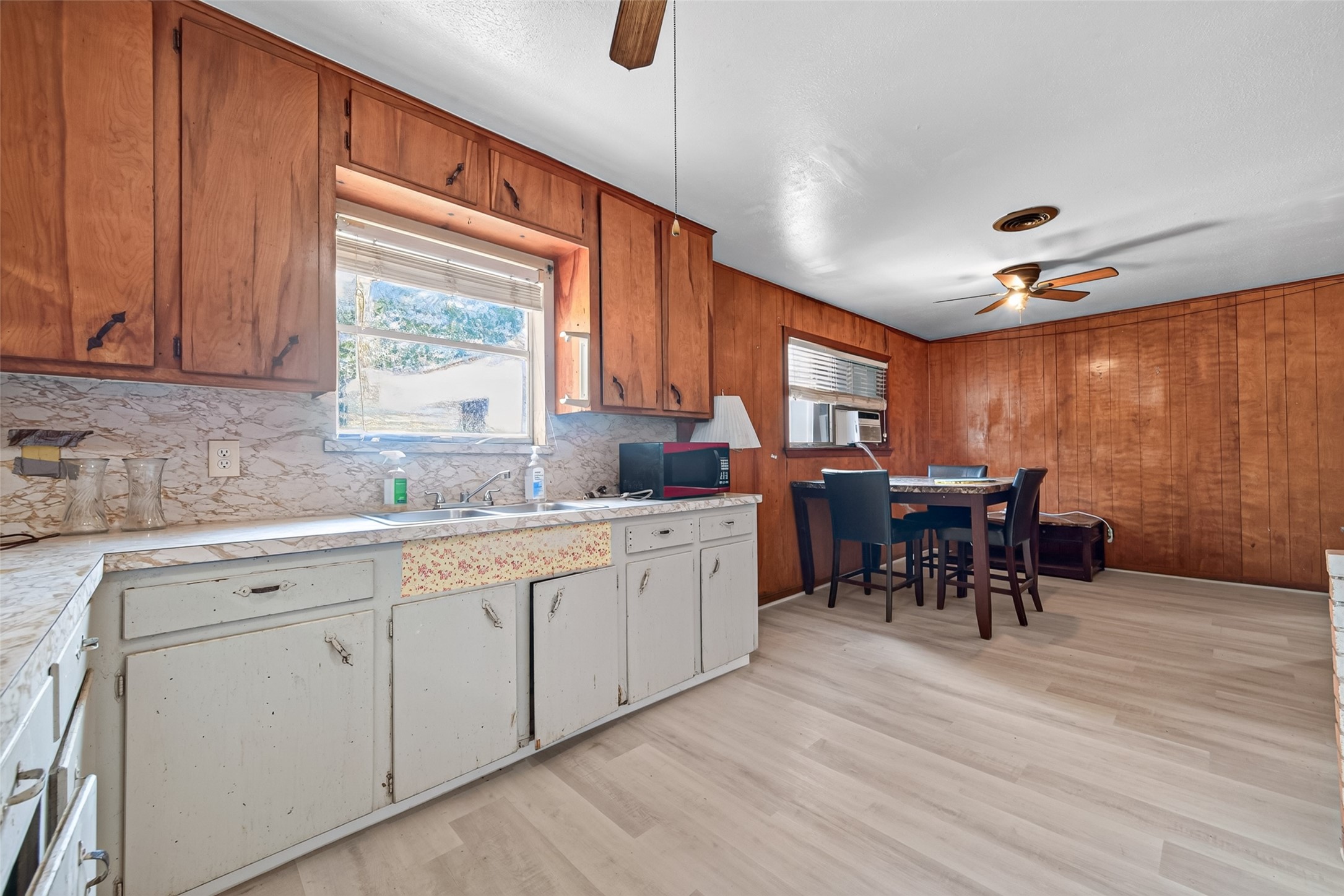 13010 Cypress North Houston Road Property Photo 11
