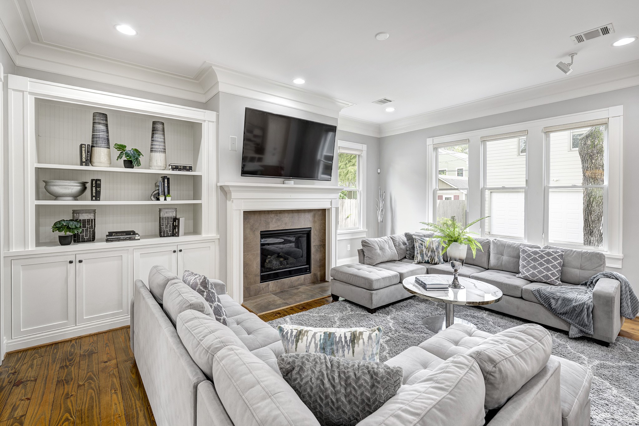 1226 Heights Boulevard Property Photo 10