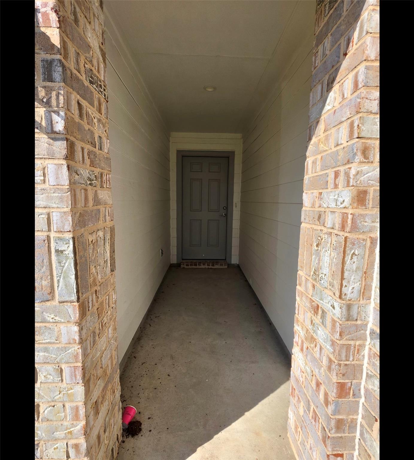 31730 Brandon Mill Trl Property Photo 3